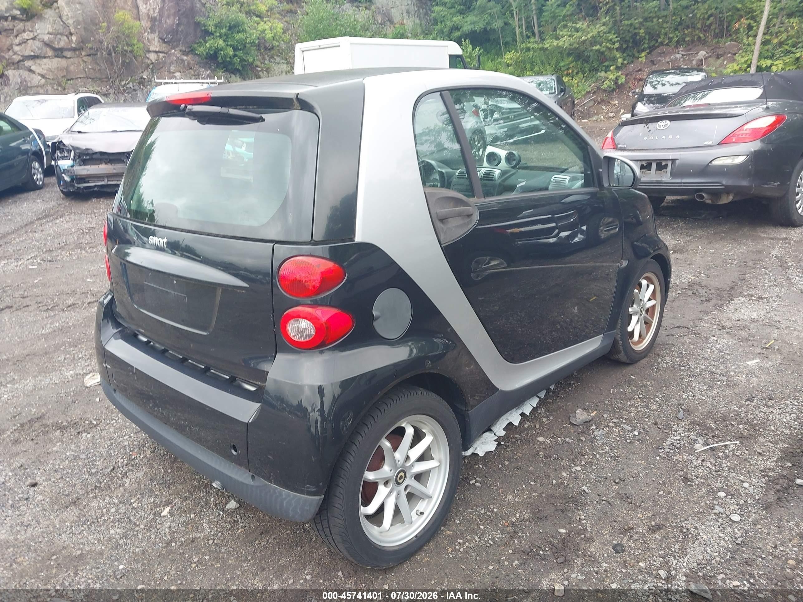 2008 Smart Fortwo Passion/pure Black vin: WMEEJ31X98K137066
