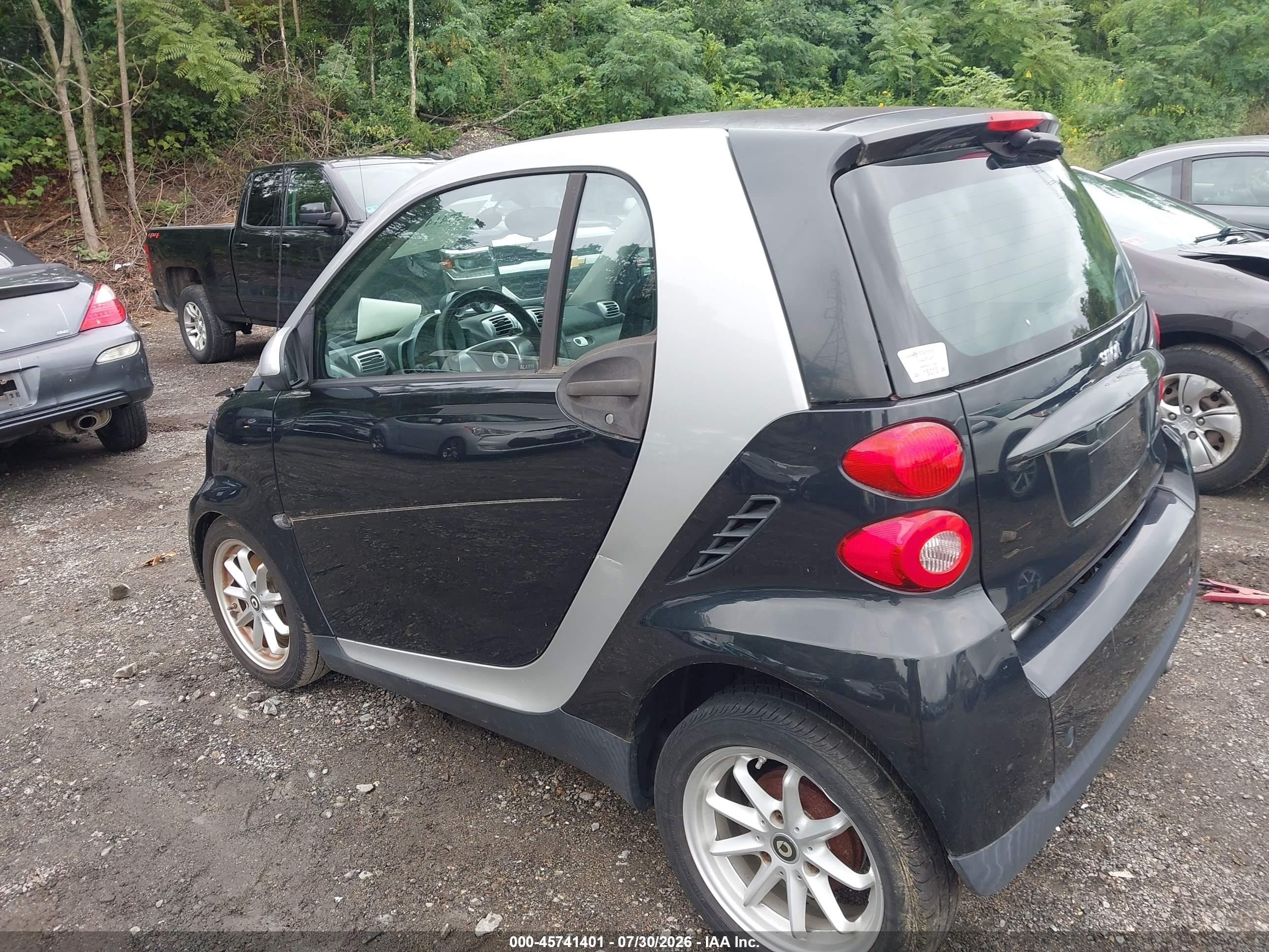 2008 Smart Fortwo Passion/pure Black vin: WMEEJ31X98K137066