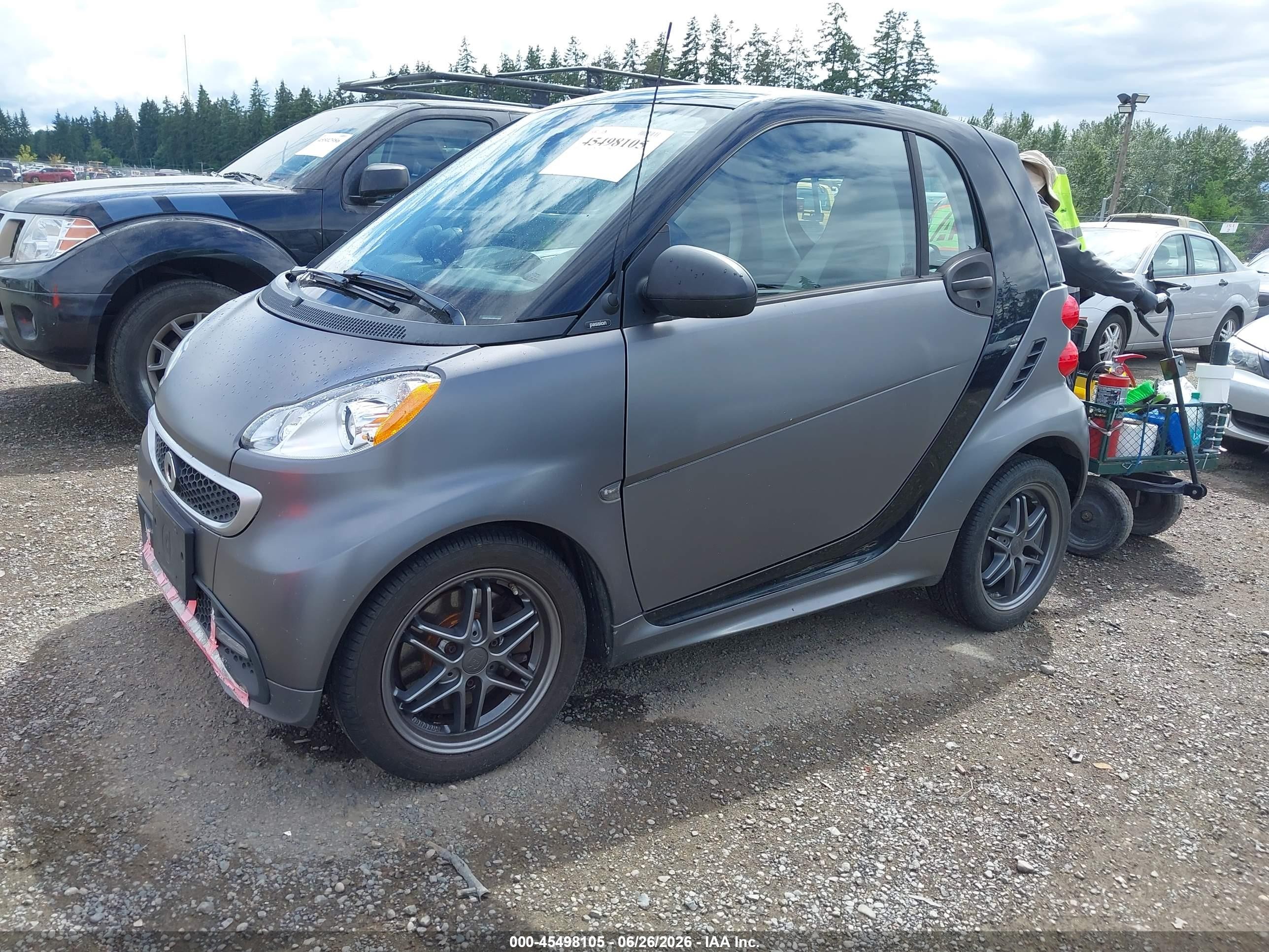2013 Smart Fortwo Passion Gray vin: WMEEJ3BA2DK601366