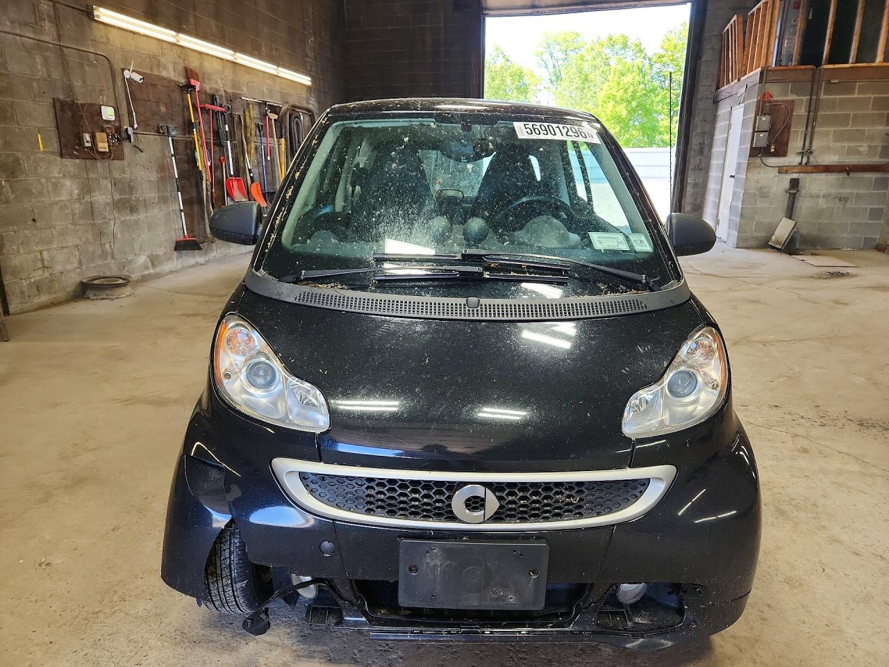 2013 Smart Fortwo Pure Черный vin: WMEEJ3BA2DK637865