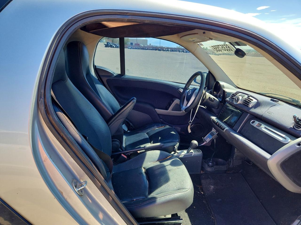 2013 Smart Fortwo Pure Silver vin: WMEEJ3BA2DK695281