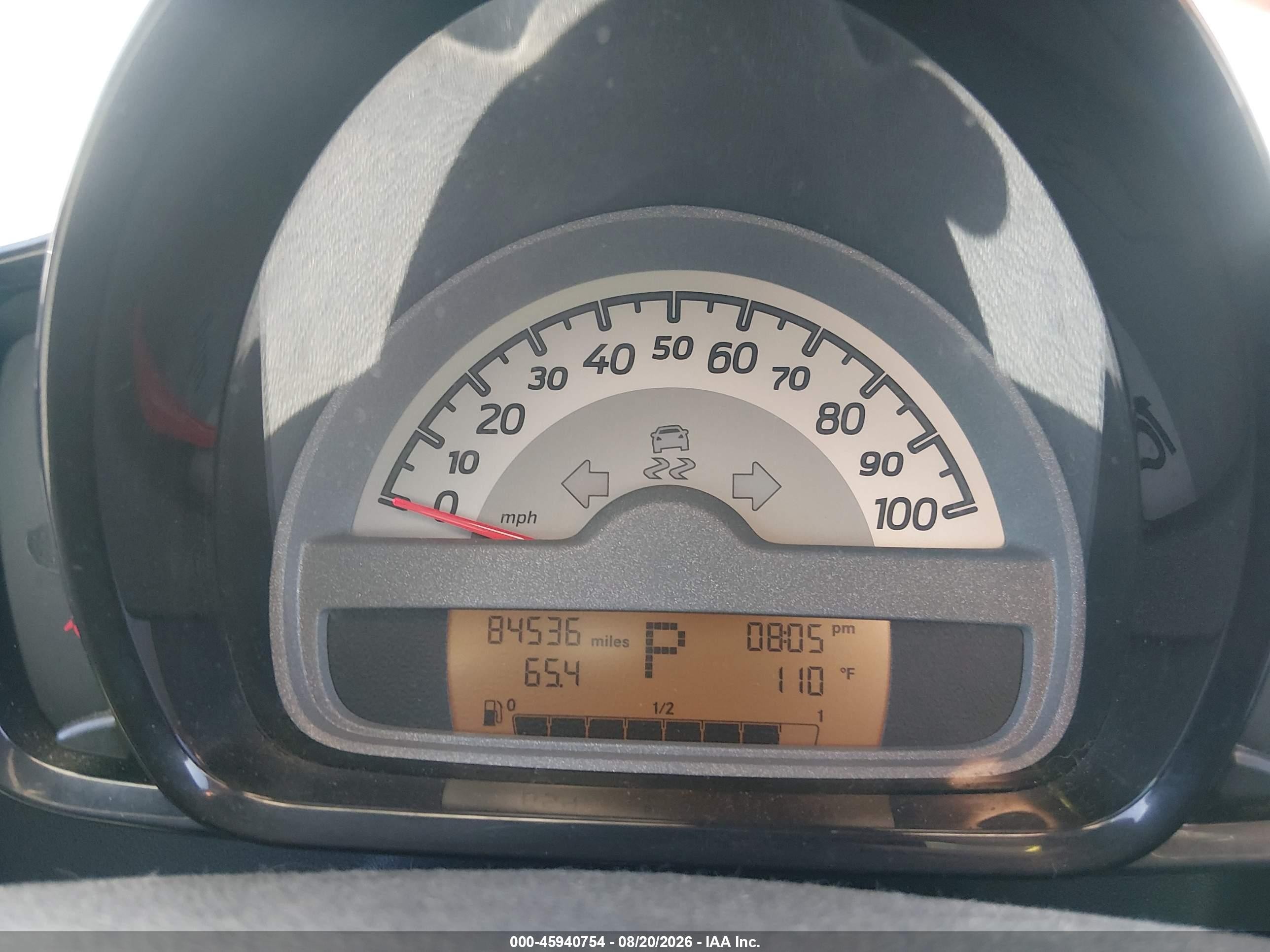 2014 Smart Fortwo Pure Белый vin: WMEEJ3BA2EK748448