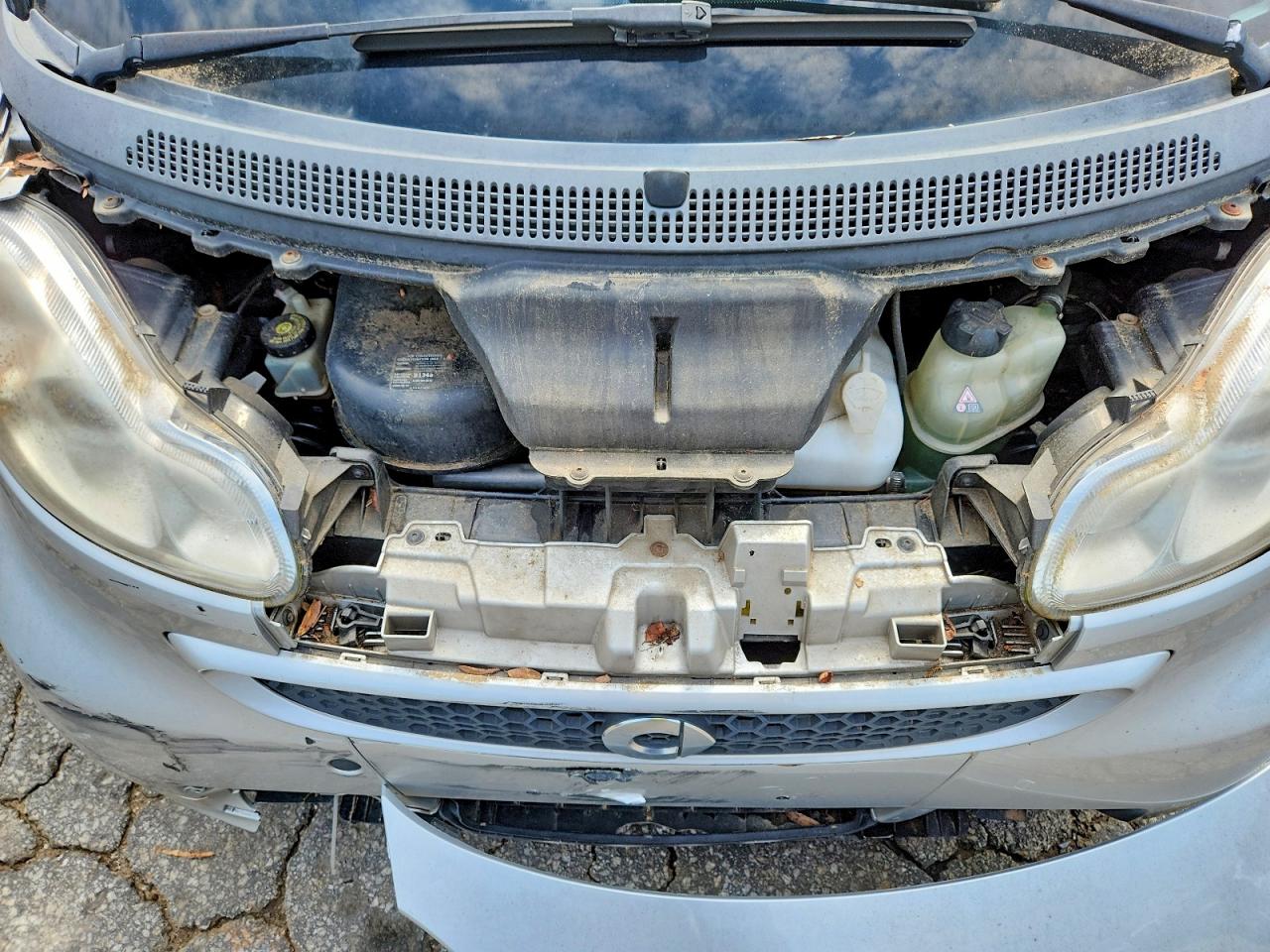 2014 Smart Fortwo Pure Серебряный vin: WMEEJ3BA2EK756386