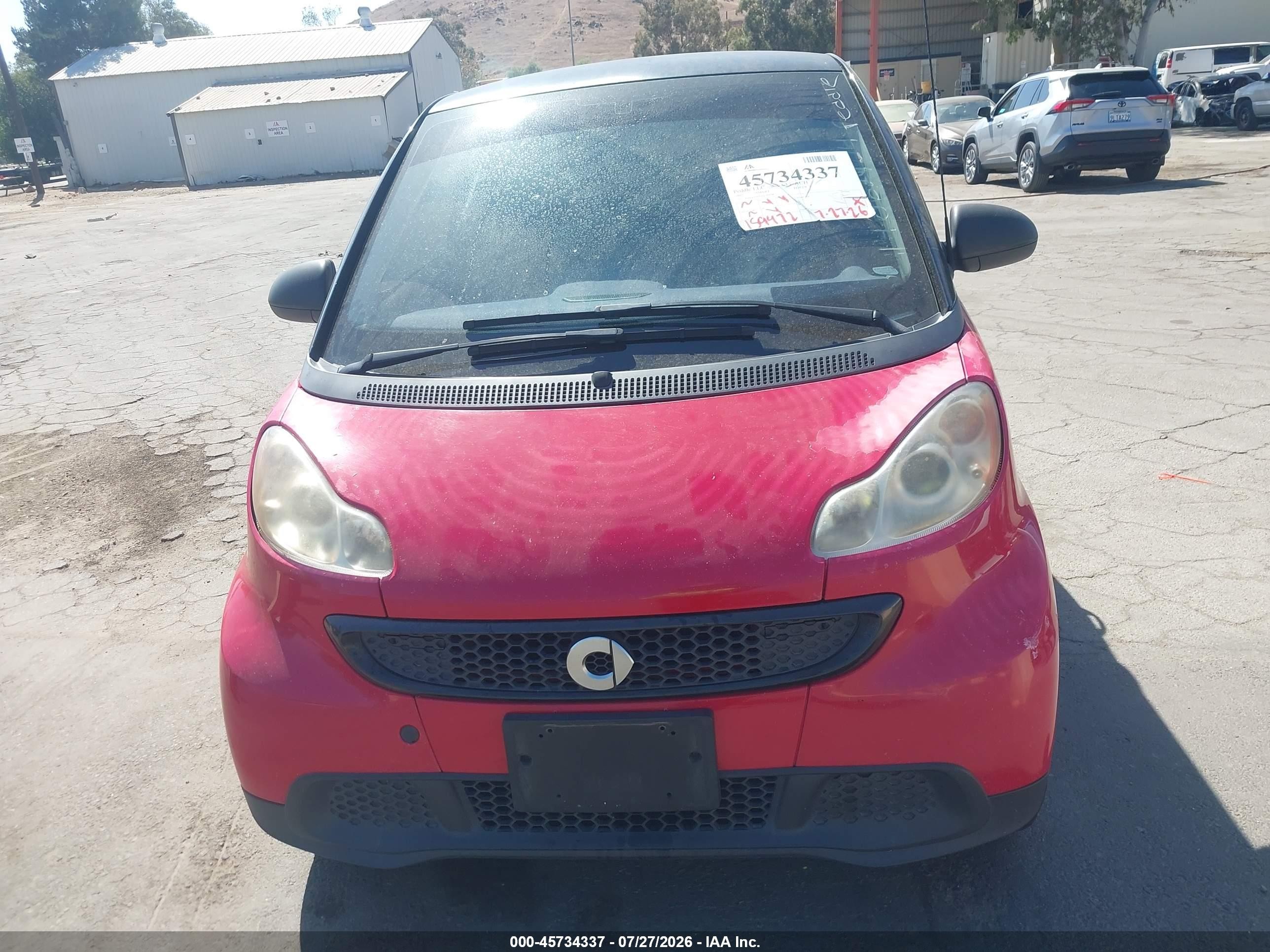 2015 Smart Fortwo Pure Red vin: WMEEJ3BA2FK799546