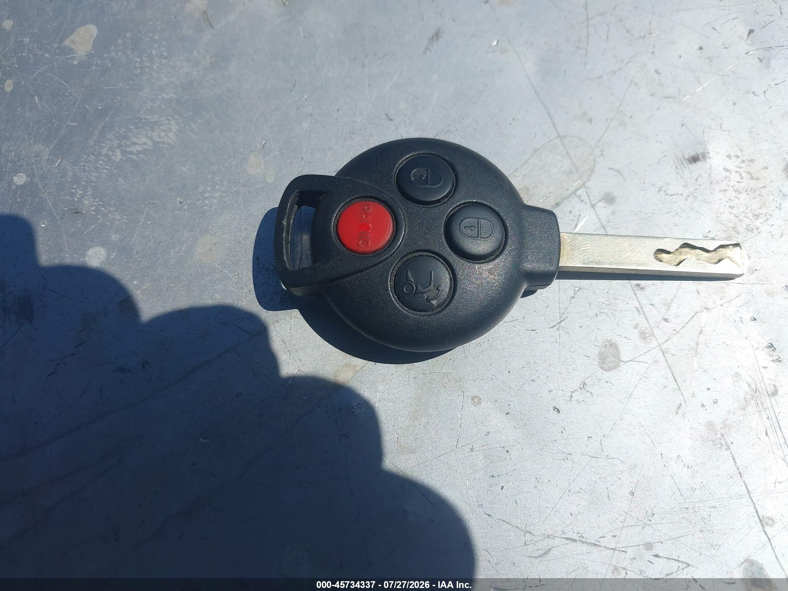 2015 Smart Fortwo Pure Red vin: WMEEJ3BA2FK799546