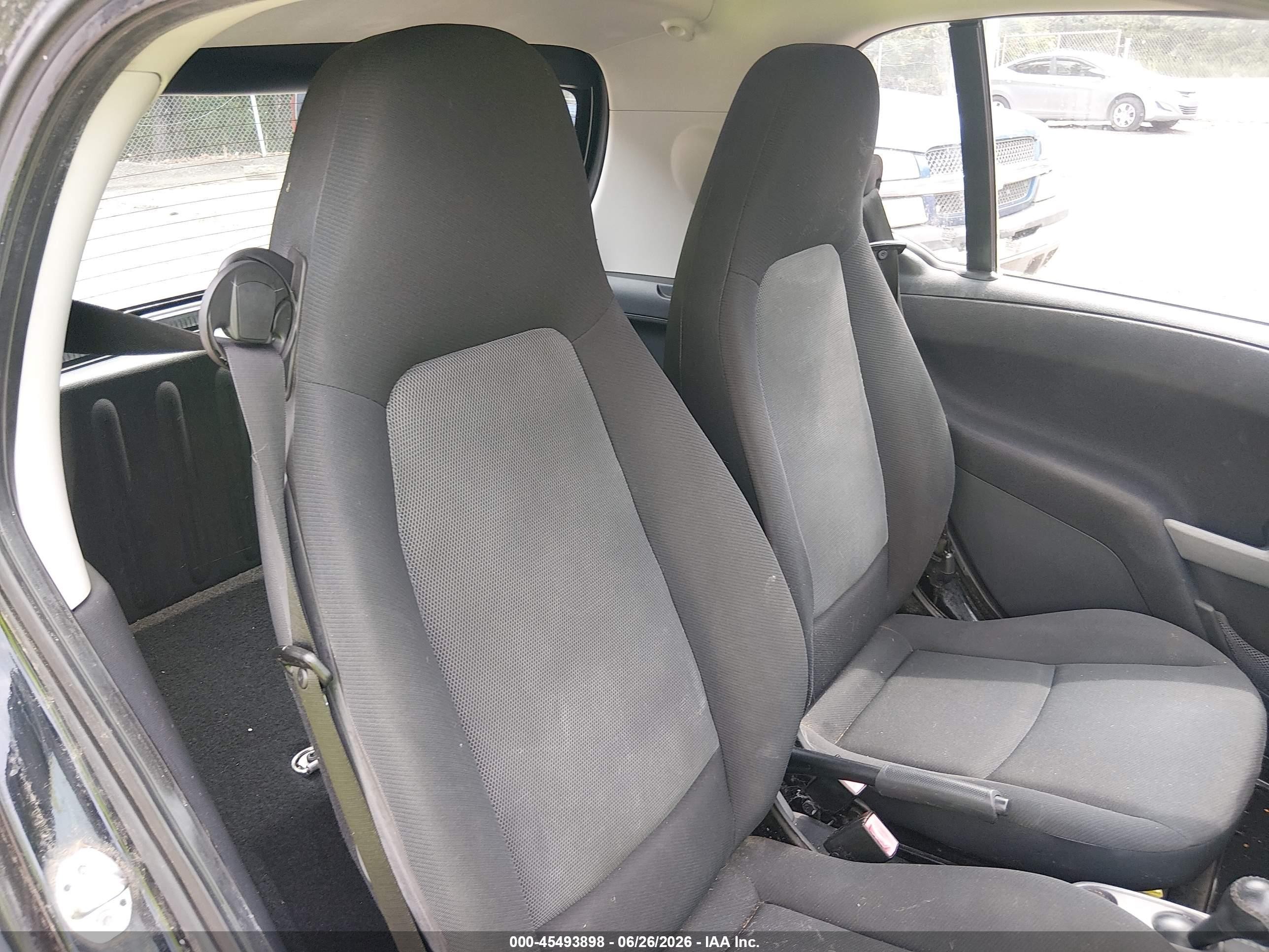 2013 Smart Fortwo Pure Brown vin: WMEEJ3BA3DK694477