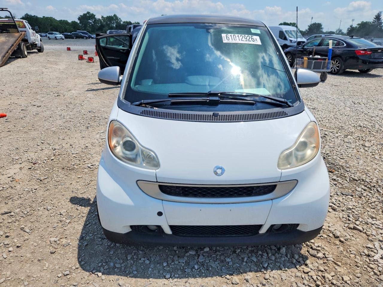 2010 Smart Fortwo Pure Белый vin: WMEEJ3BA4AK358154