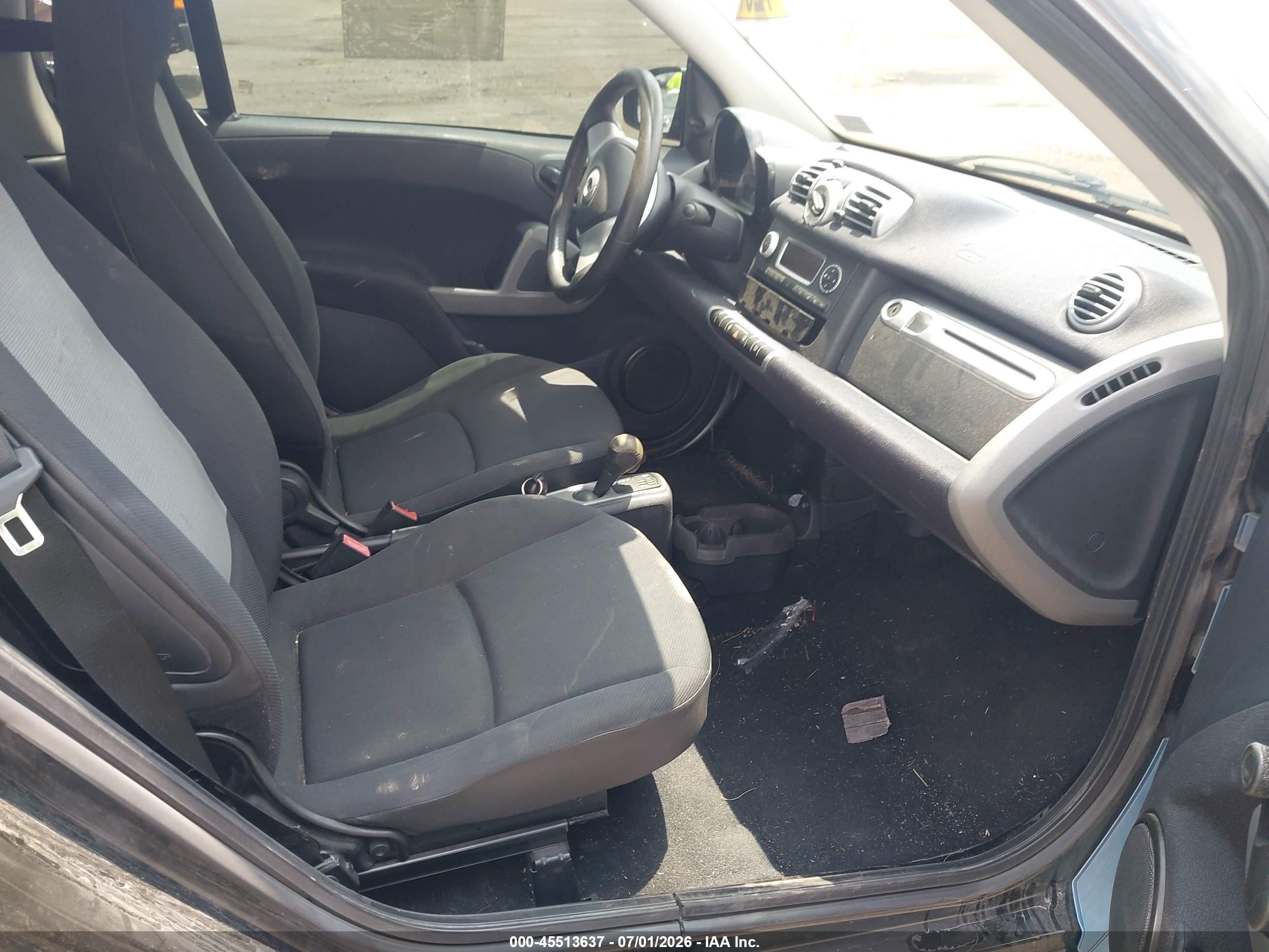 2013 Smart Fortwo Pure Blue vin: WMEEJ3BA4DK681995
