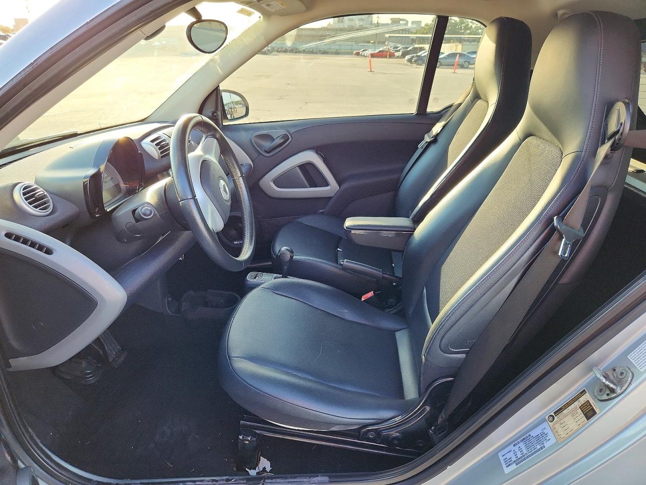 2013 Smart Fortwo Pure White vin: WMEEJ3BA5DK659973