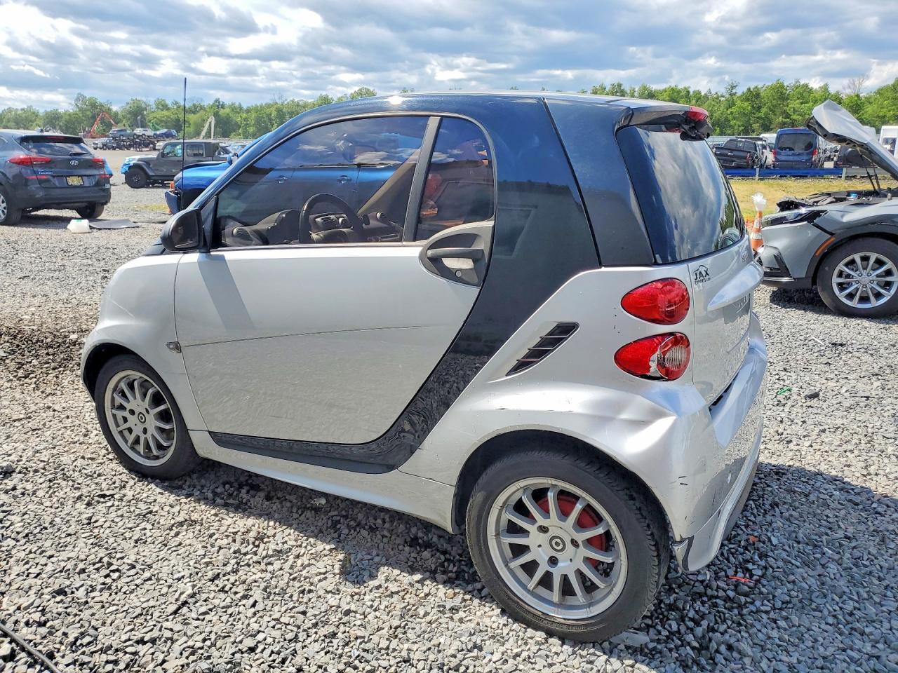2013 Smart Fortwo Pure/passion Серебряный vin: WMEEJ3BA5DK671119