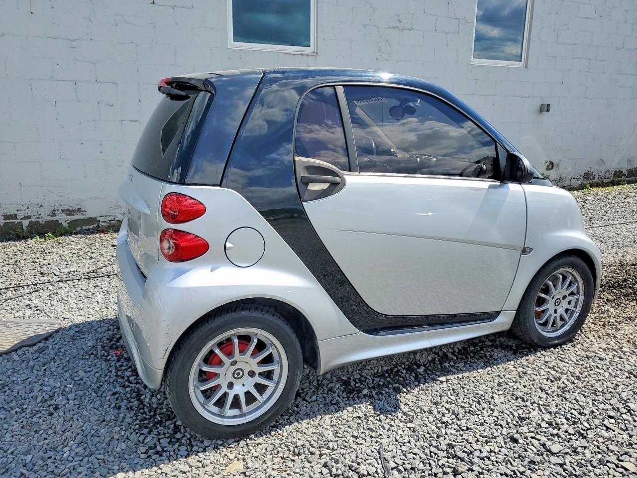 2013 Smart Fortwo Pure/passion Серебряный vin: WMEEJ3BA5DK671119