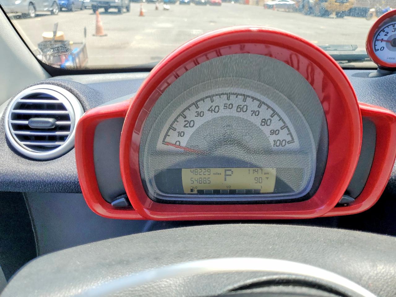 2013 Smart Fortwo Silver vin: WMEEJ3BA5DK683402