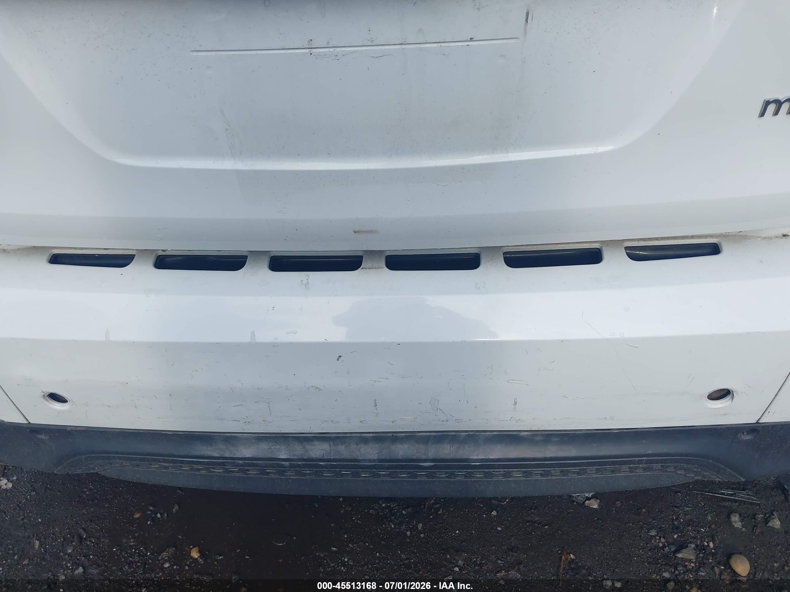 2013 Smart Fortwo Pure White vin: WMEEJ3BA7DK695406
