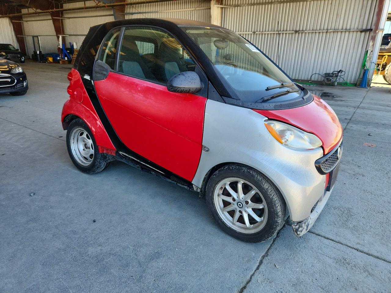 2013 Smart Fortwo Pure Красный vin: WMEEJ3BA8DK657831