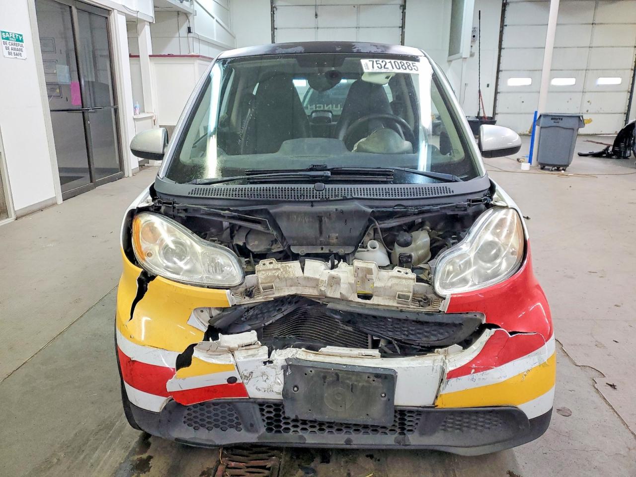 2014 Smart Fortwo Pure White vin: WMEEJ3BA8EK776688