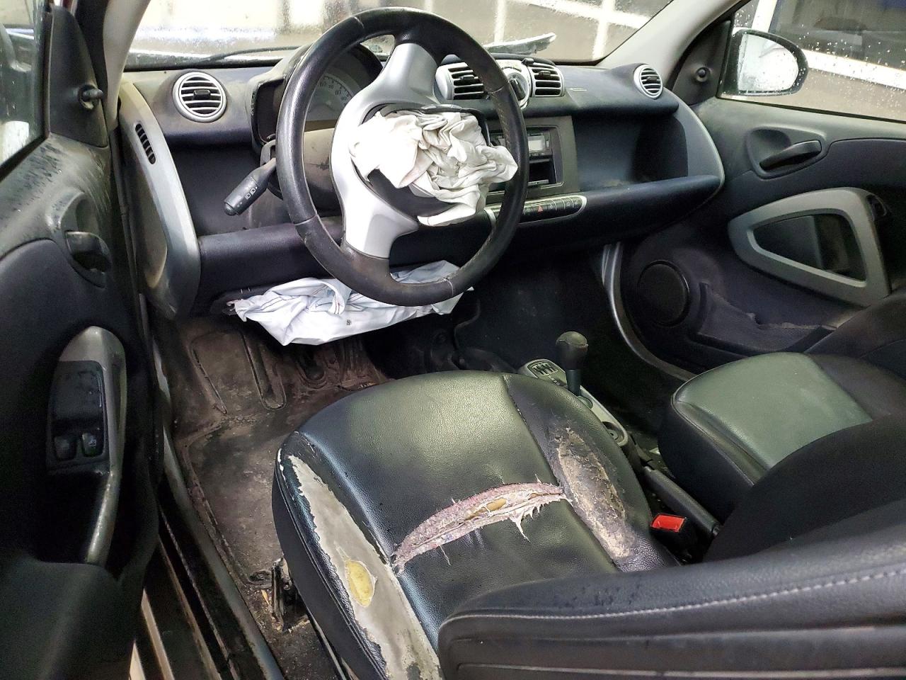 2014 Smart Fortwo Pure White vin: WMEEJ3BA8EK776688