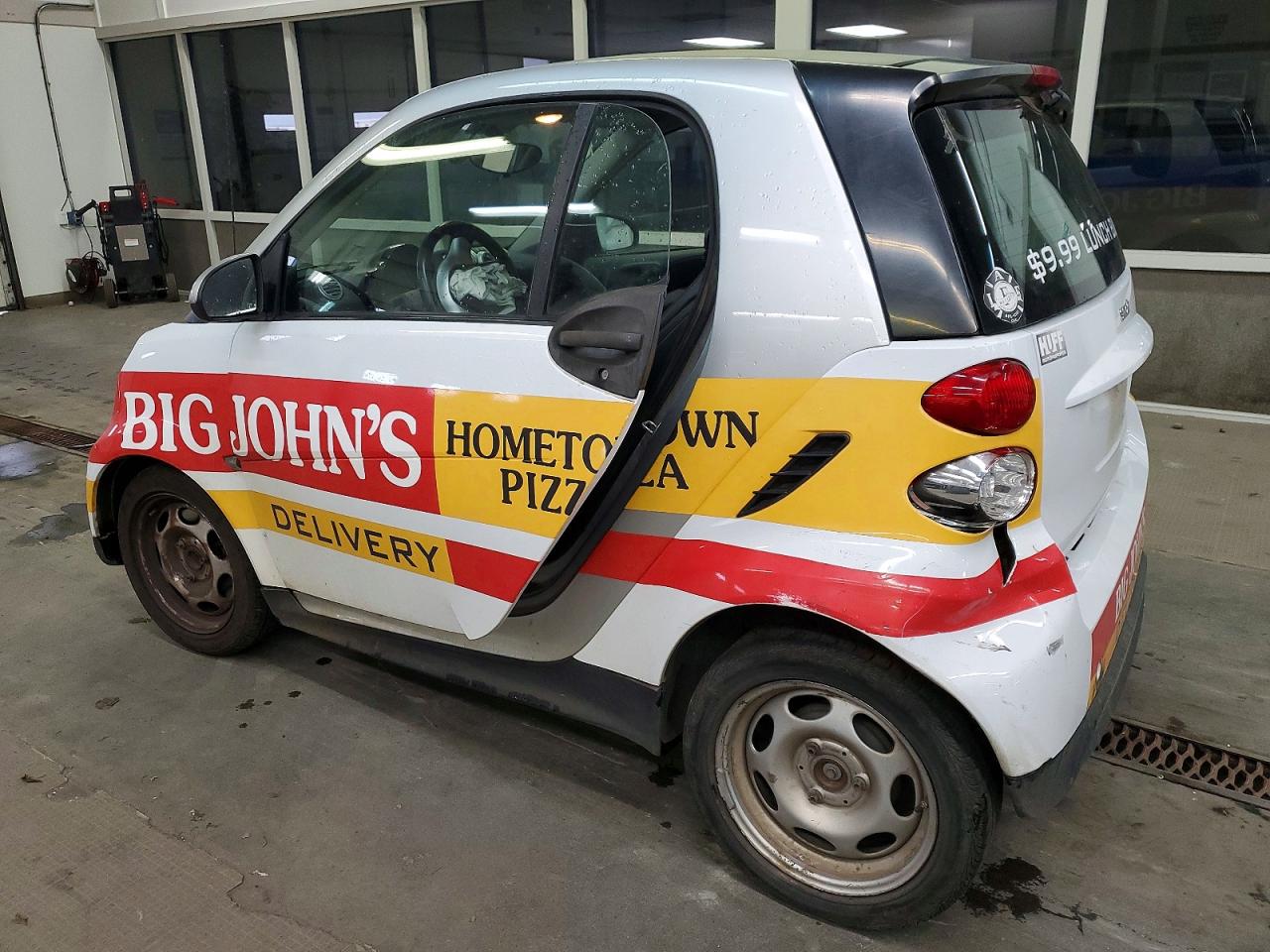 2014 Smart Fortwo Pure White vin: WMEEJ3BA8EK776688