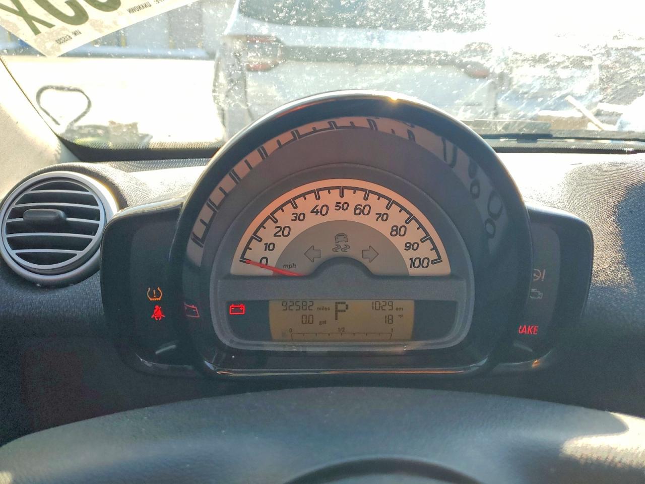 2013 Smart Fortwo Pure Two Tone vin: WMEEJ3BA9DK615233