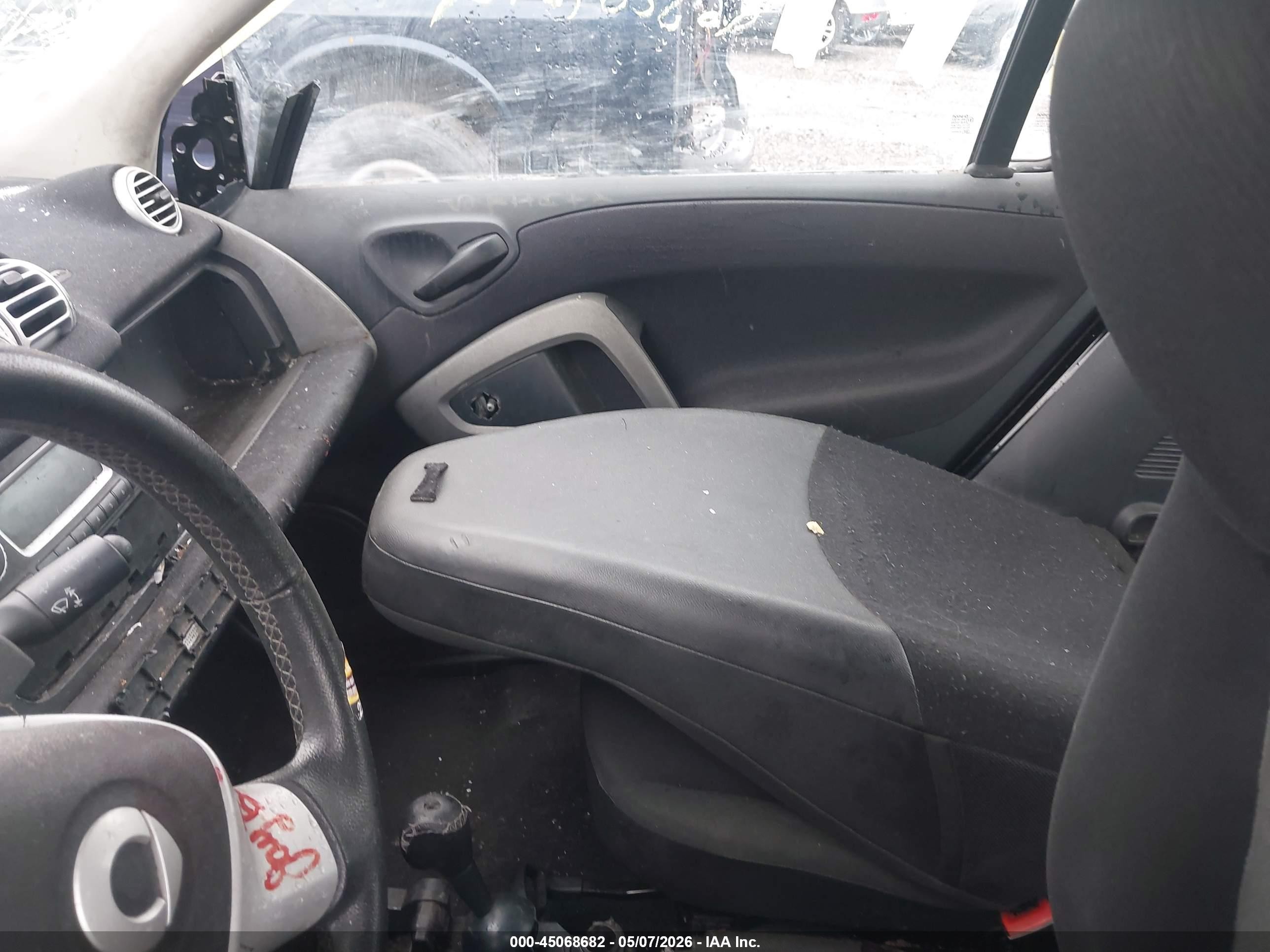 2013 Smart Fortwo Pure Gray vin: WMEEJ3BA9DK664285