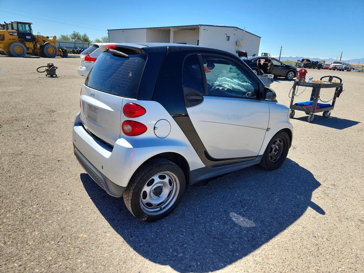 2015 Smart Fortwo Pure Silver vin: WMEEJ3BA9FK795641