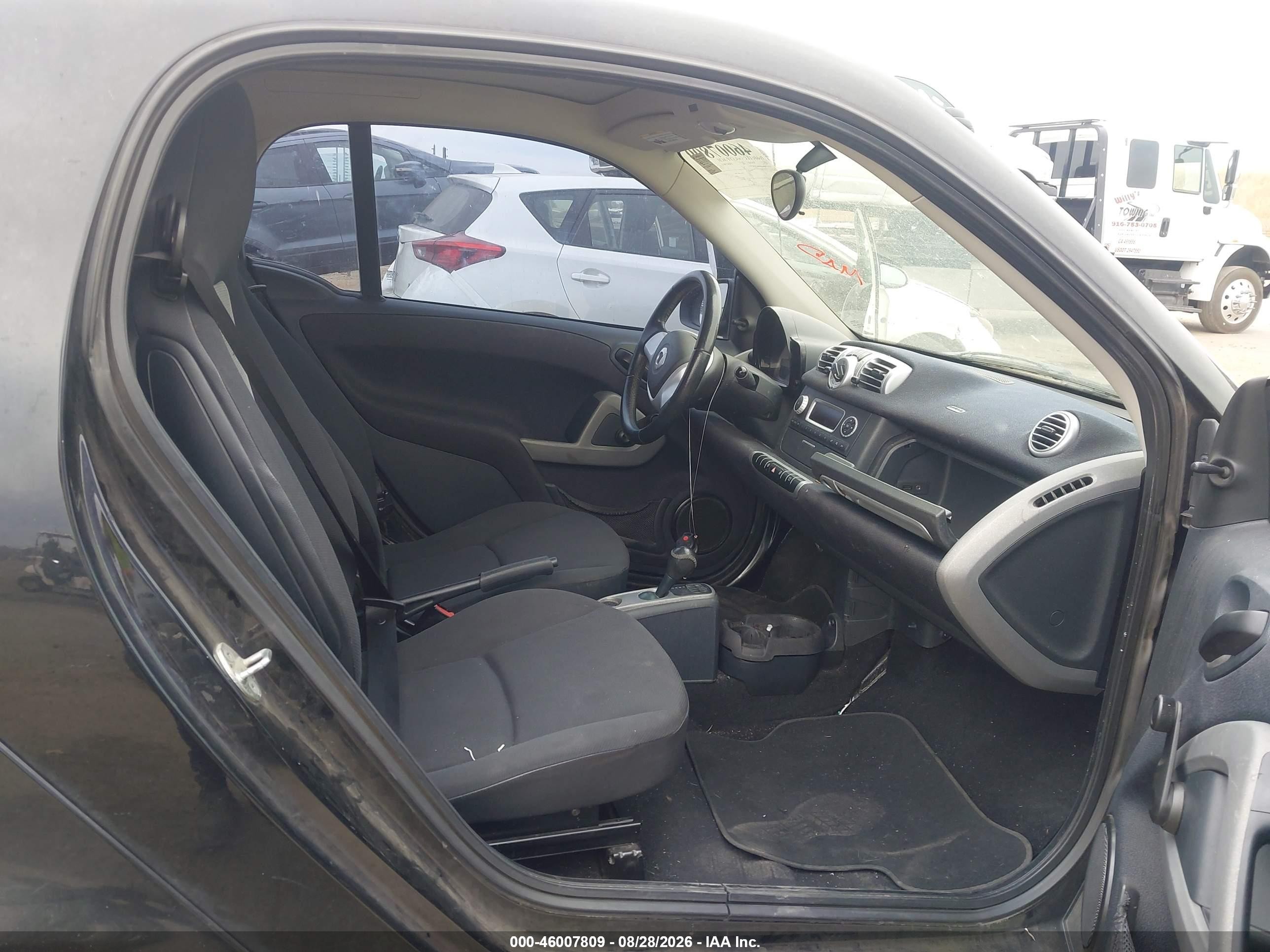 2012 Smart Fortwo Pure Black vin: WMEEJ3BAXCK572312