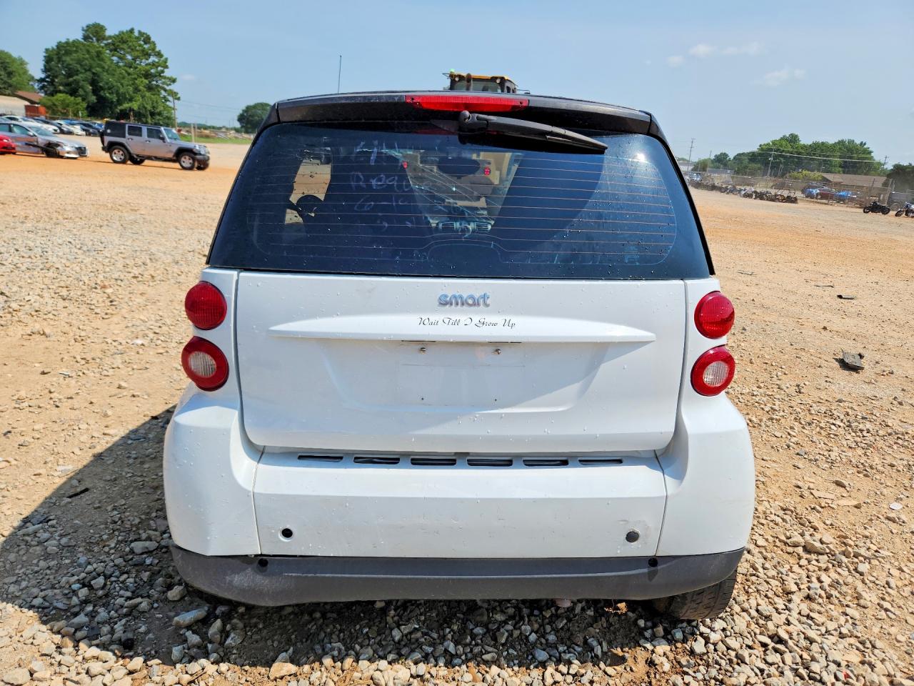2014 Smart Fortwo Pure Белый vin: WMEEJ3BAXEK734166