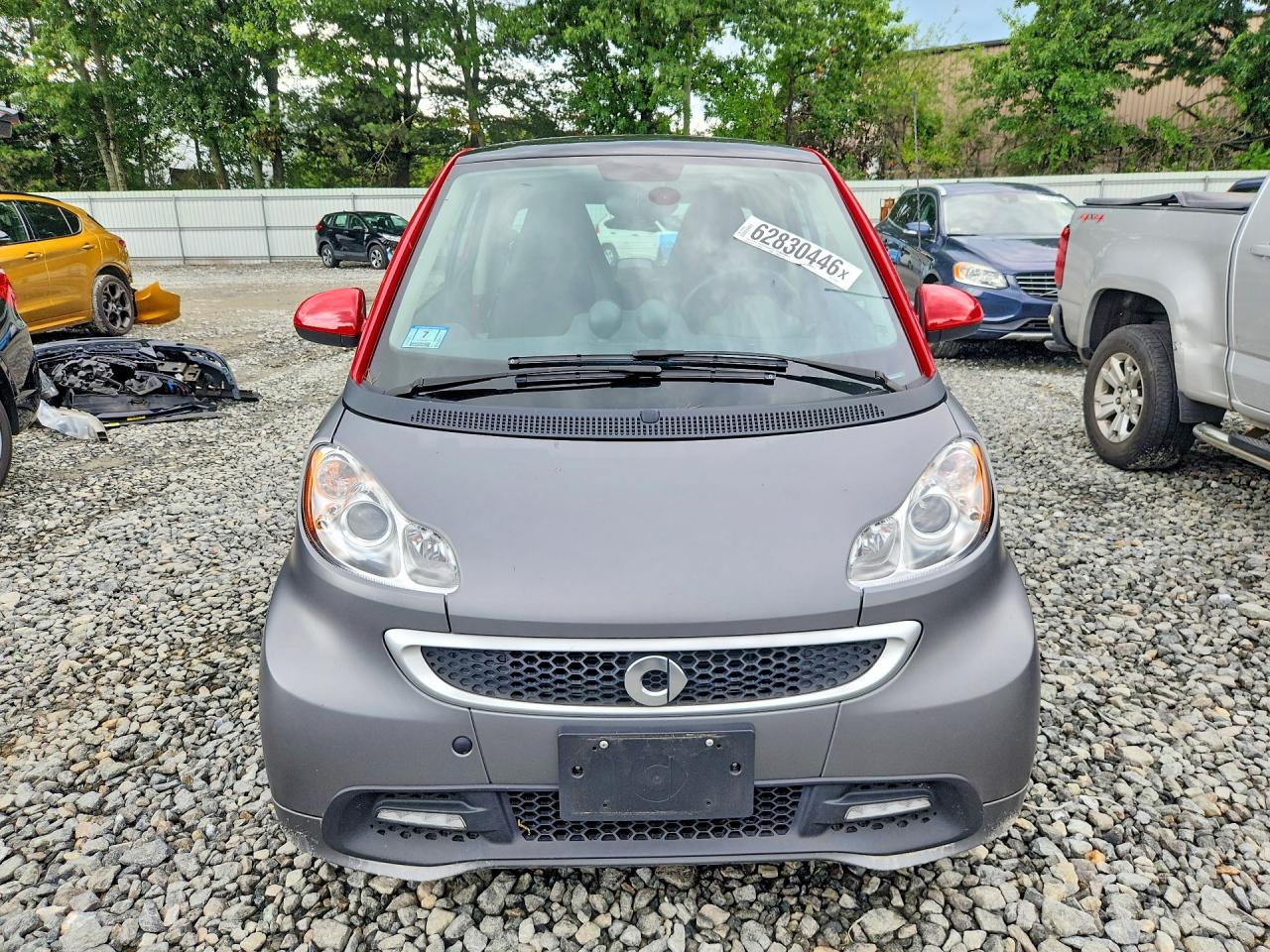 2015 Smart Fortwo Red vin: WMEEJ9AA2FK840407