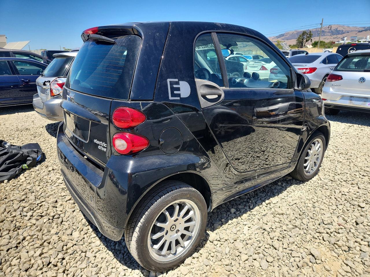 2014 Smart Fortwo Black vin: WMEEJ9AA3EK740265