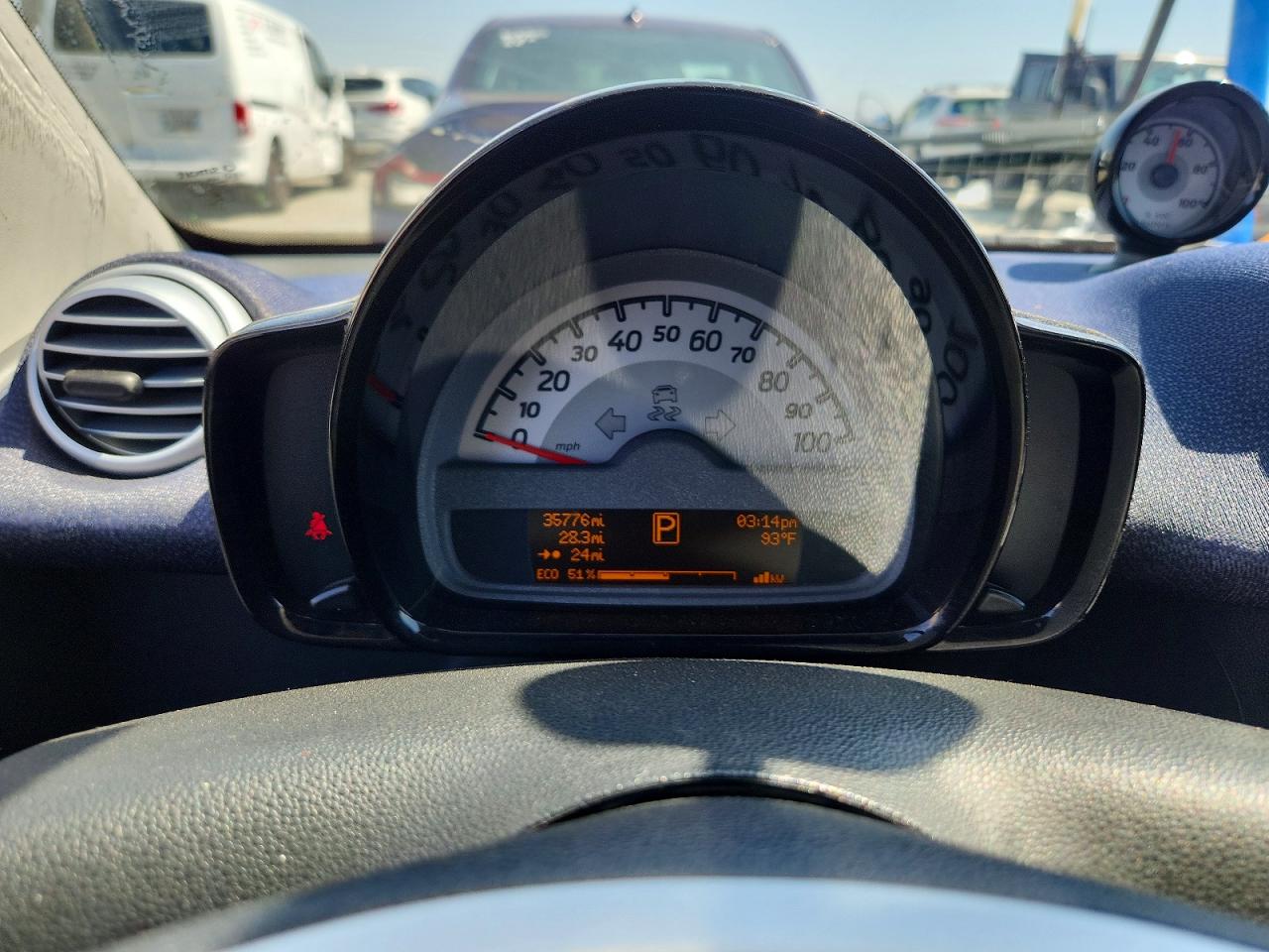 2015 Smart Fortwo Yellow vin: WMEEJ9AA3FK828900