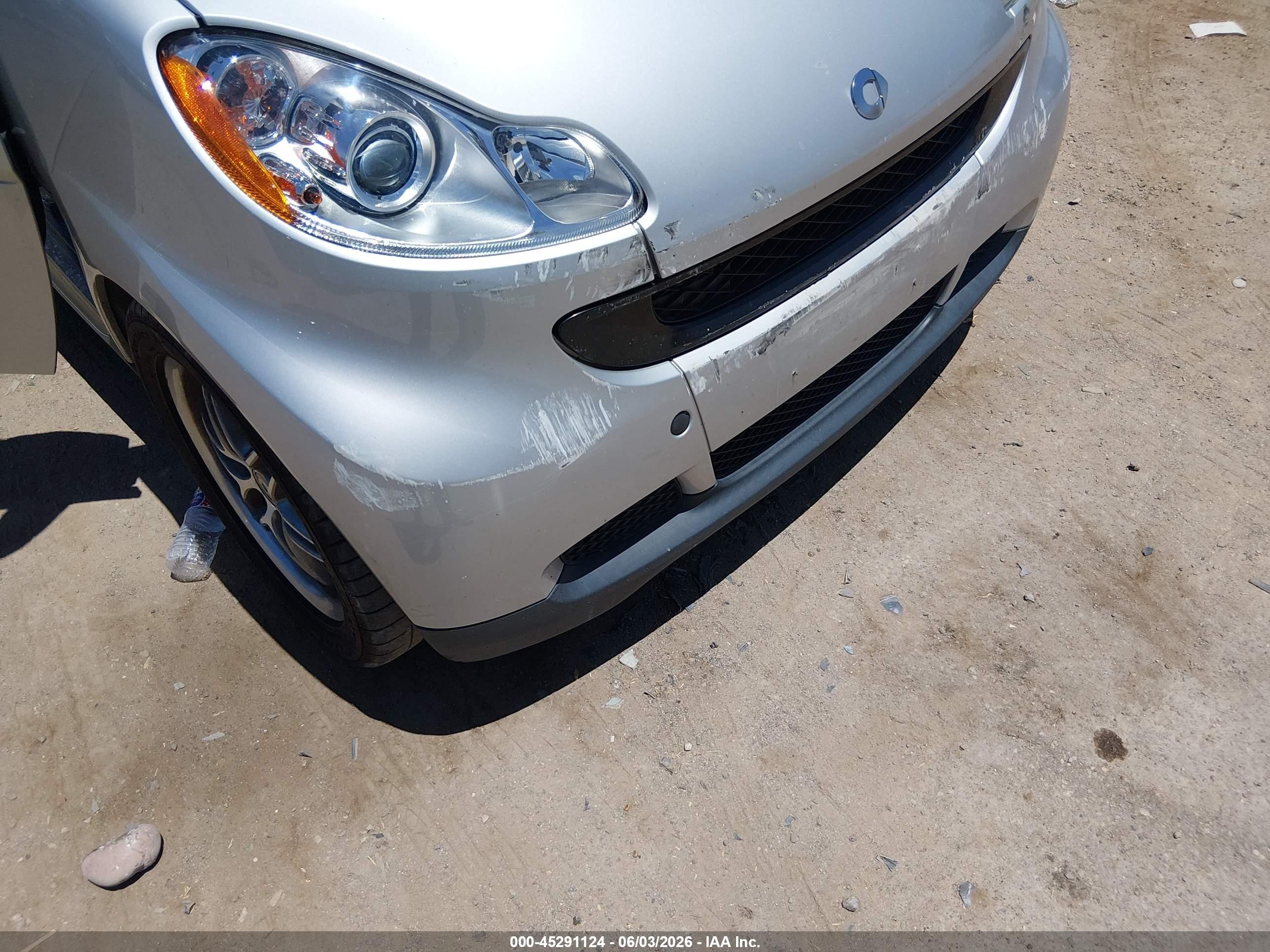 2008 Smart Fortwo Passion Silver vin: WMEEK31X28K131140