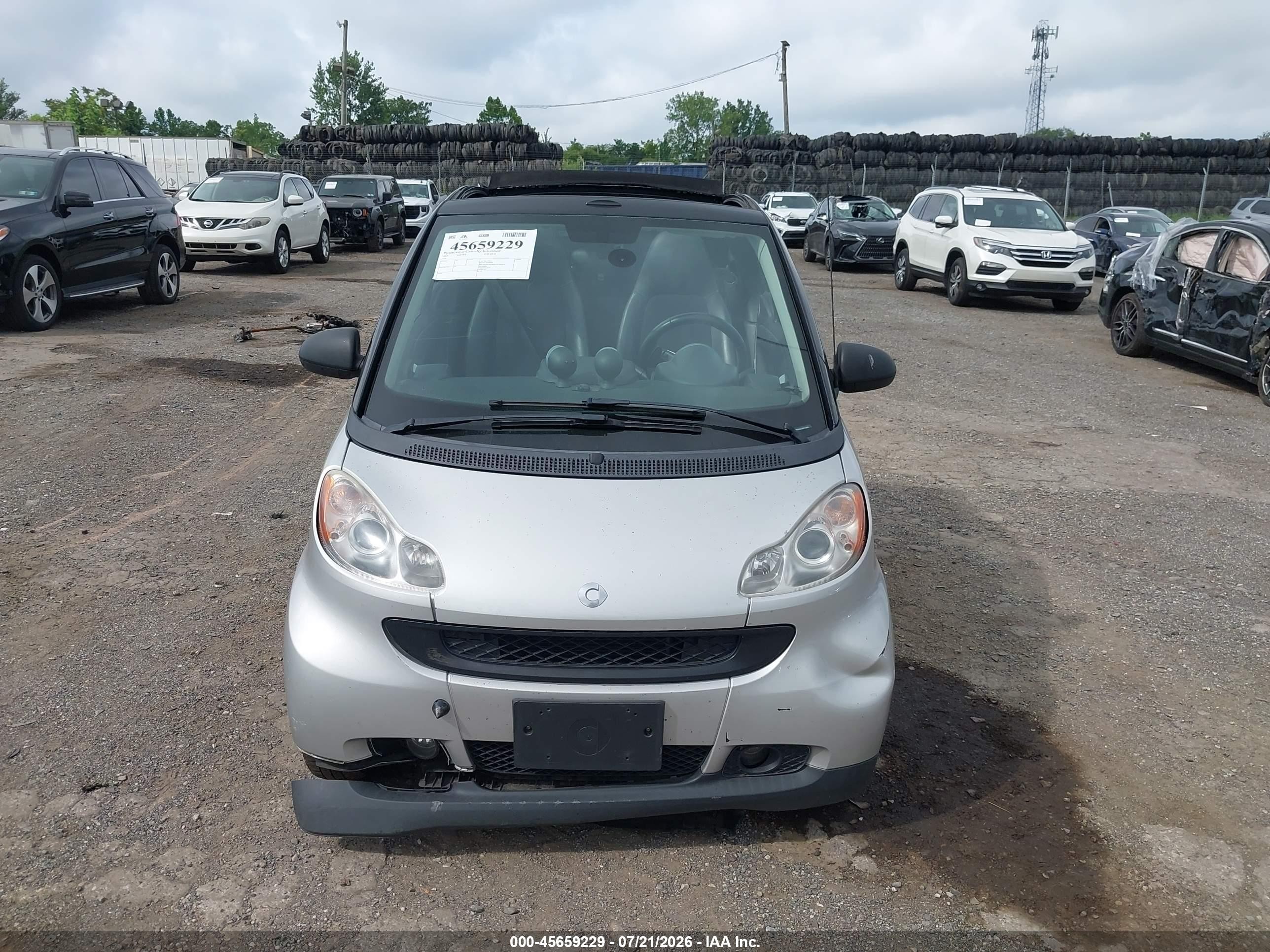 2008 Smart Fortwo Passion Silver vin: WMEEK31X38K170058