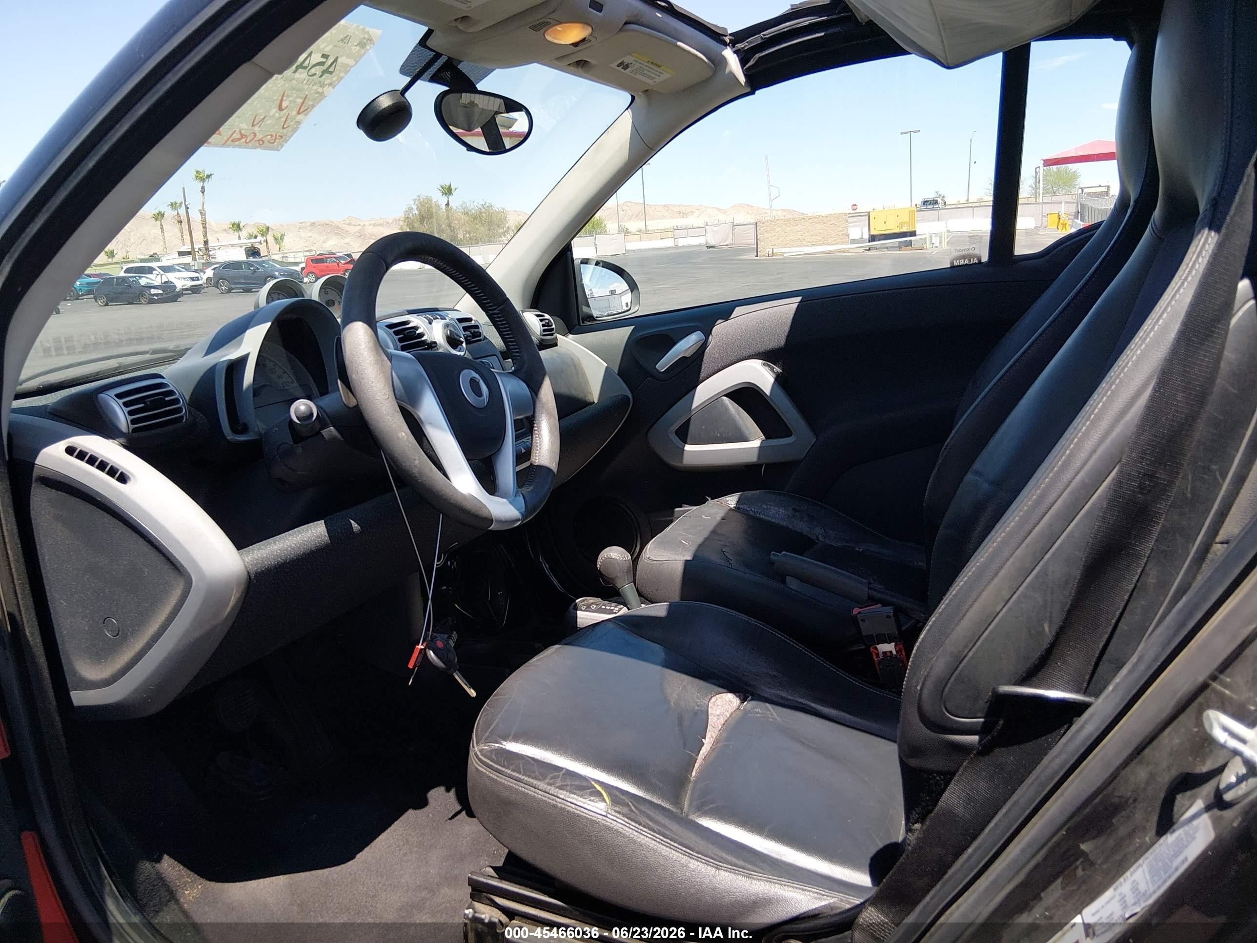 2008 Smart Fortwo Passion Red vin: WMEEK31X48K083737