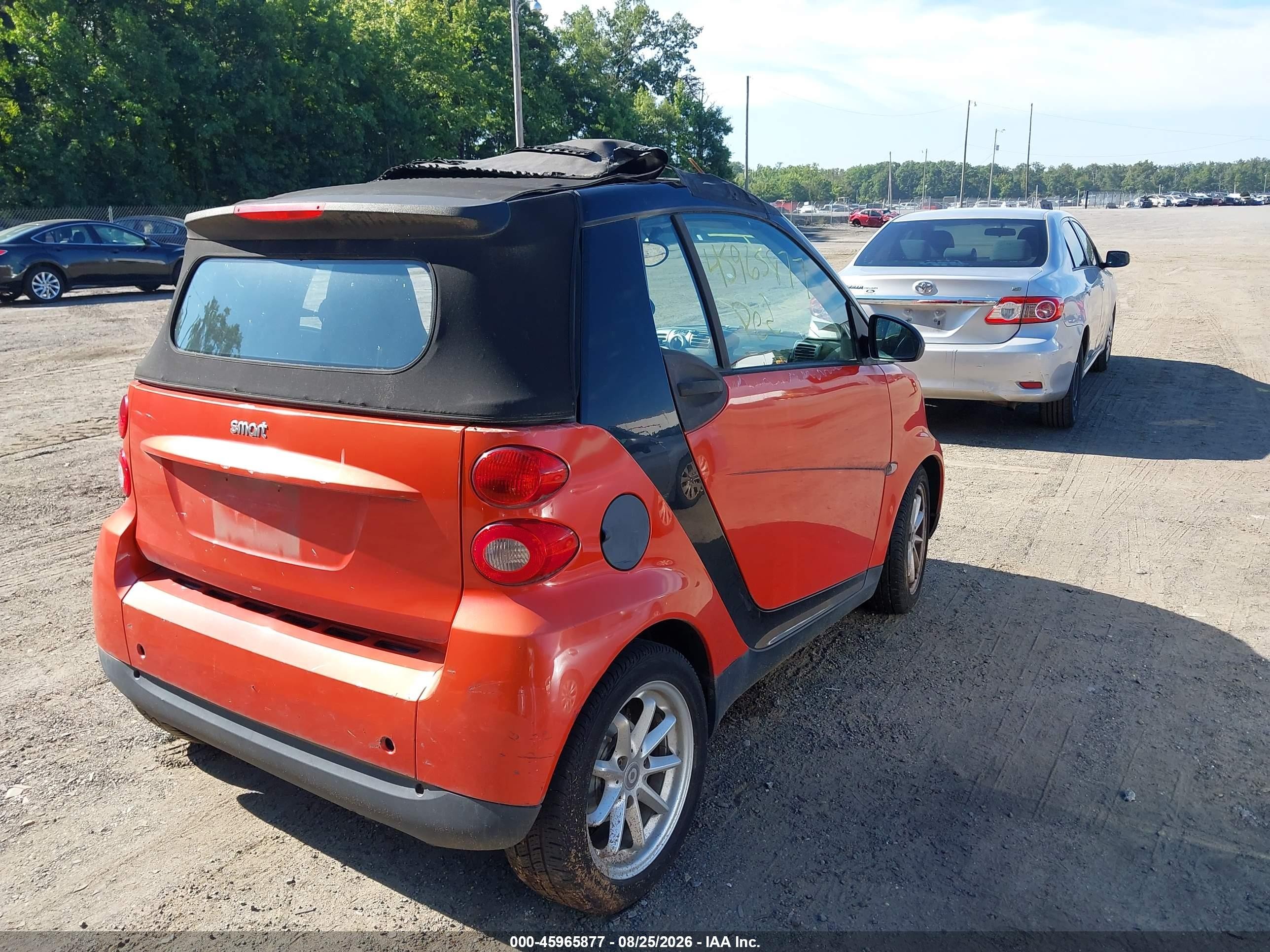 2008 Smart Fortwo Passion Оранжевый vin: WMEEK31X78K100319