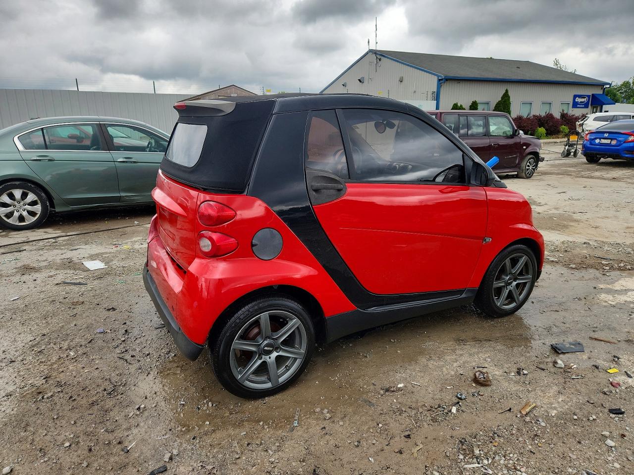 2009 Smart Fortwo Passion Red vin: WMEEK31X79K238198