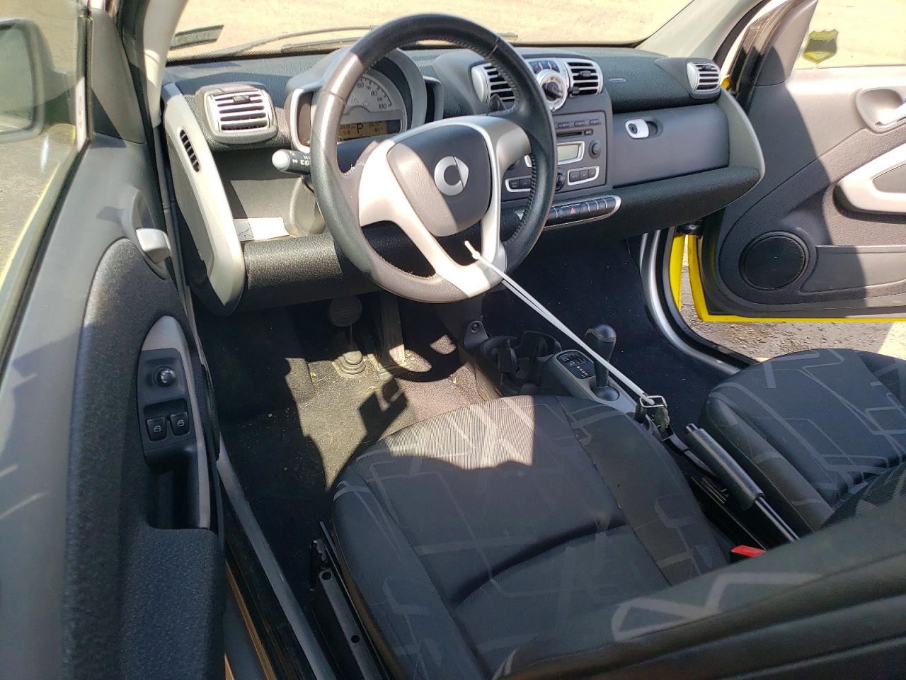 2008 Smart Fortwo Passion Yellow vin: WMEEK31X98K175524