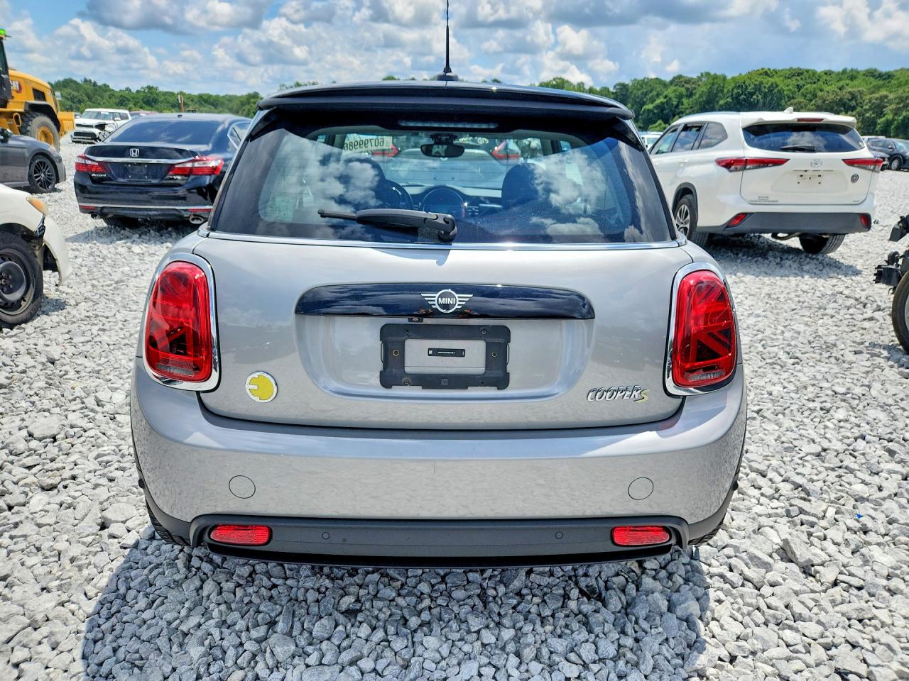 2024 Mini Cooper Se Silver vin: WMW13DJ0XR2V19217