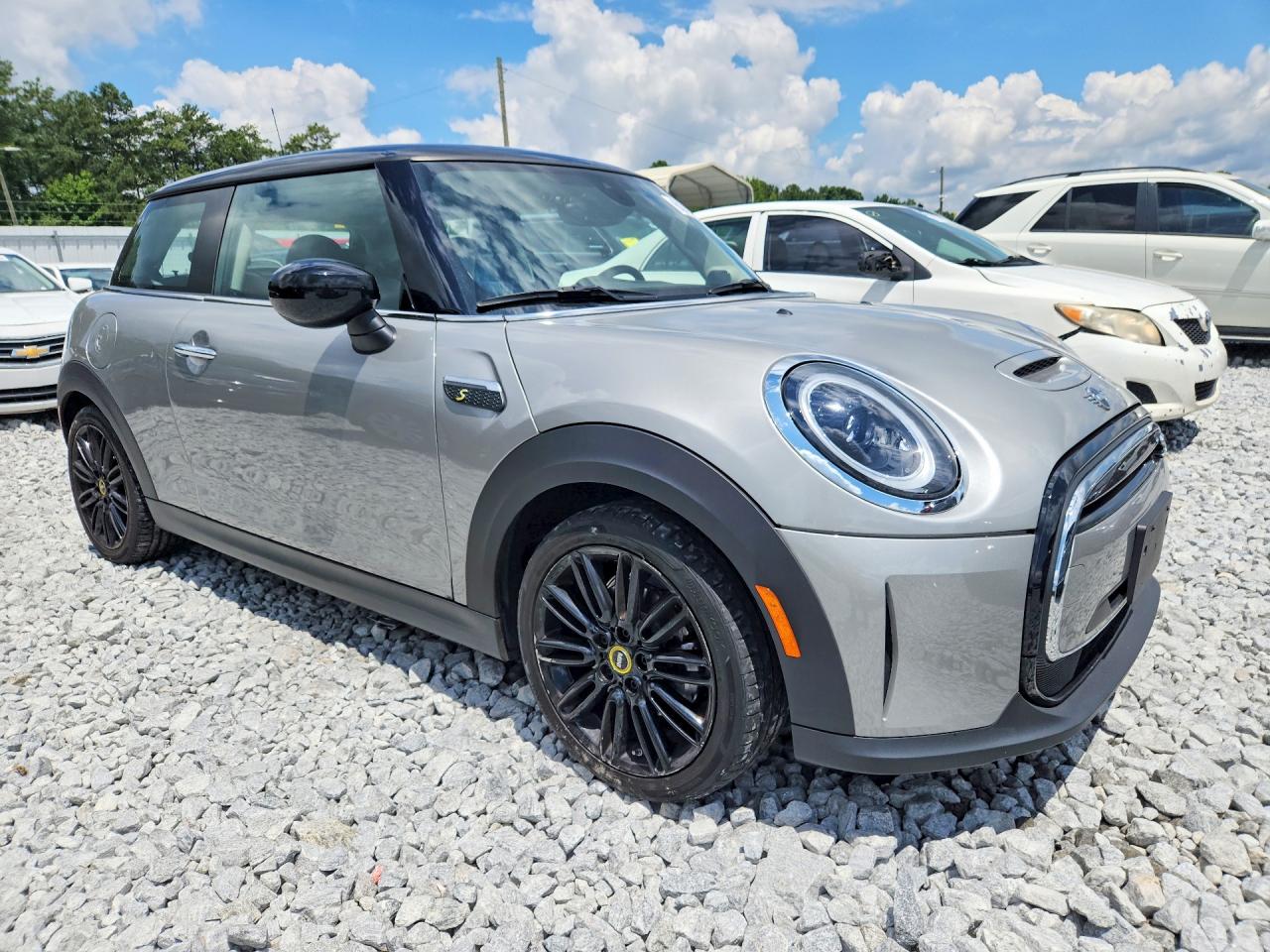 2024 Mini Cooper Se Silver vin: WMW13DJ0XR2V19217