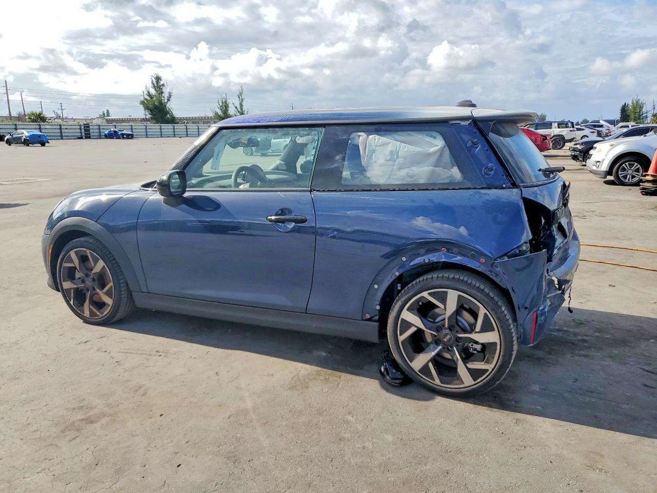 2026 Mini Cooper S Blue vin: WMW23GD06T2X74732