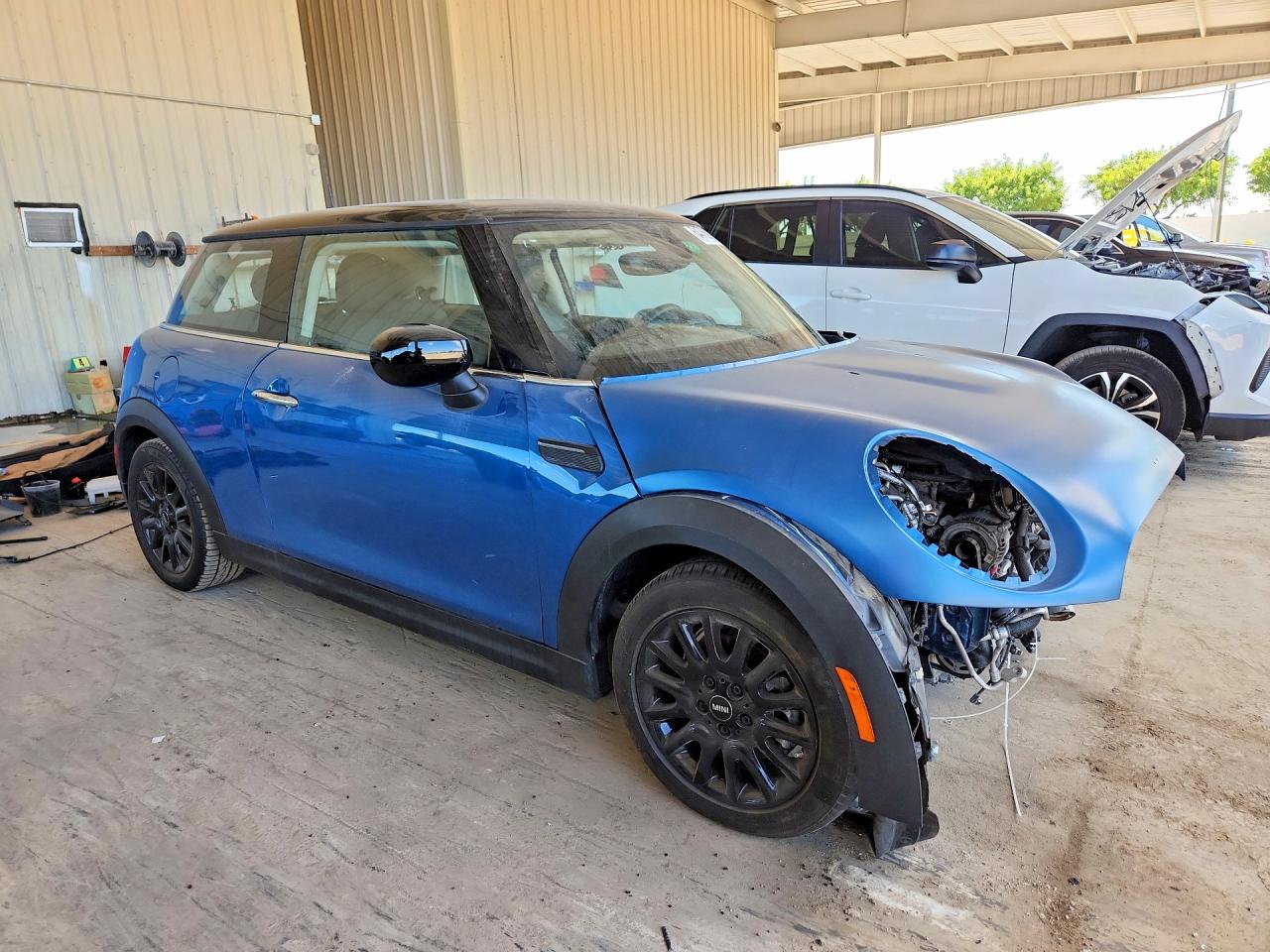 2023 Mini Cooper Blue vin: WMW33DH07P2T77629
