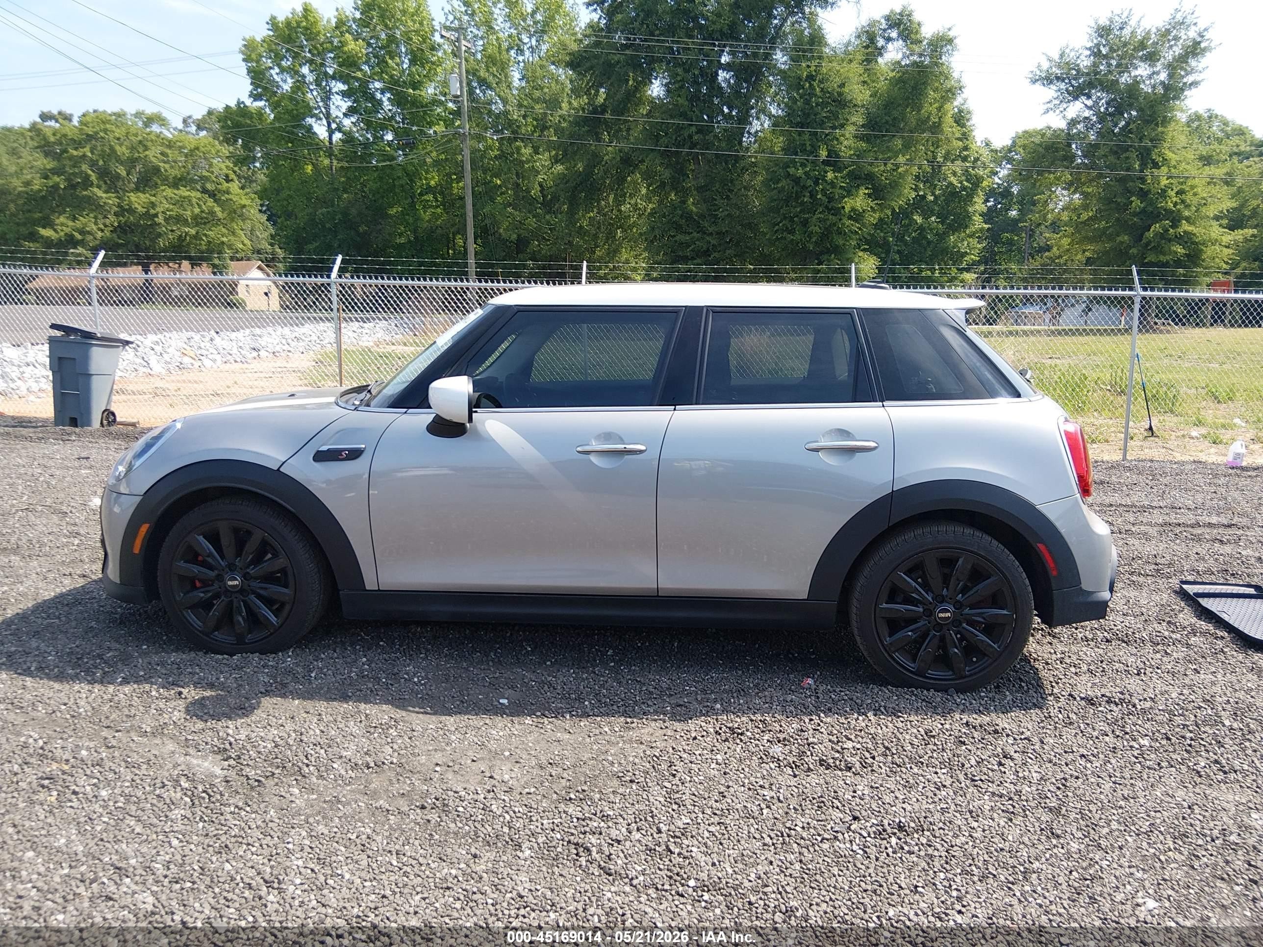 2024 Mini Hardtop Cooper S Silver vin: WMW53DK02R2V54074