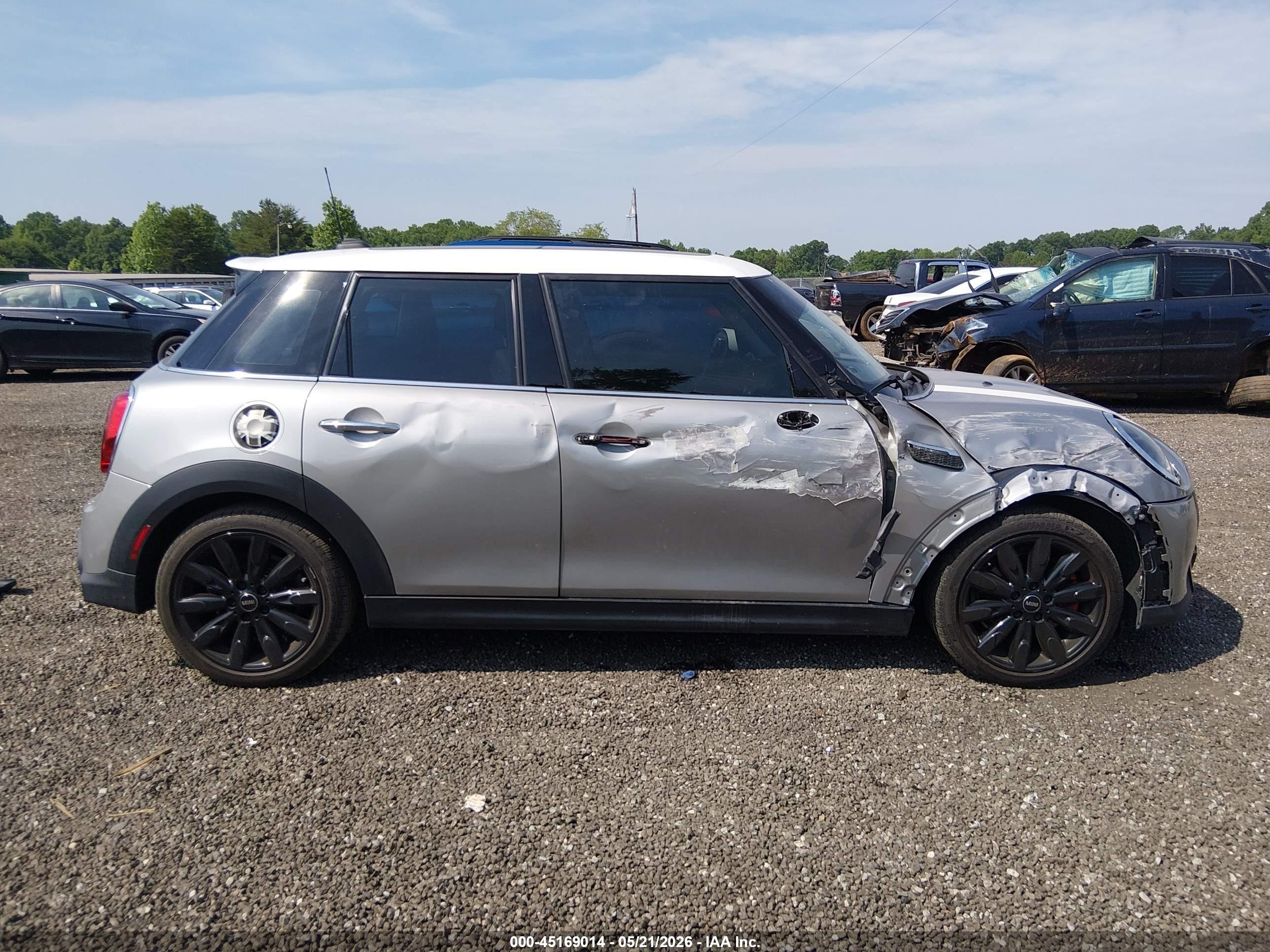 2024 Mini Hardtop Cooper S Silver vin: WMW53DK02R2V54074