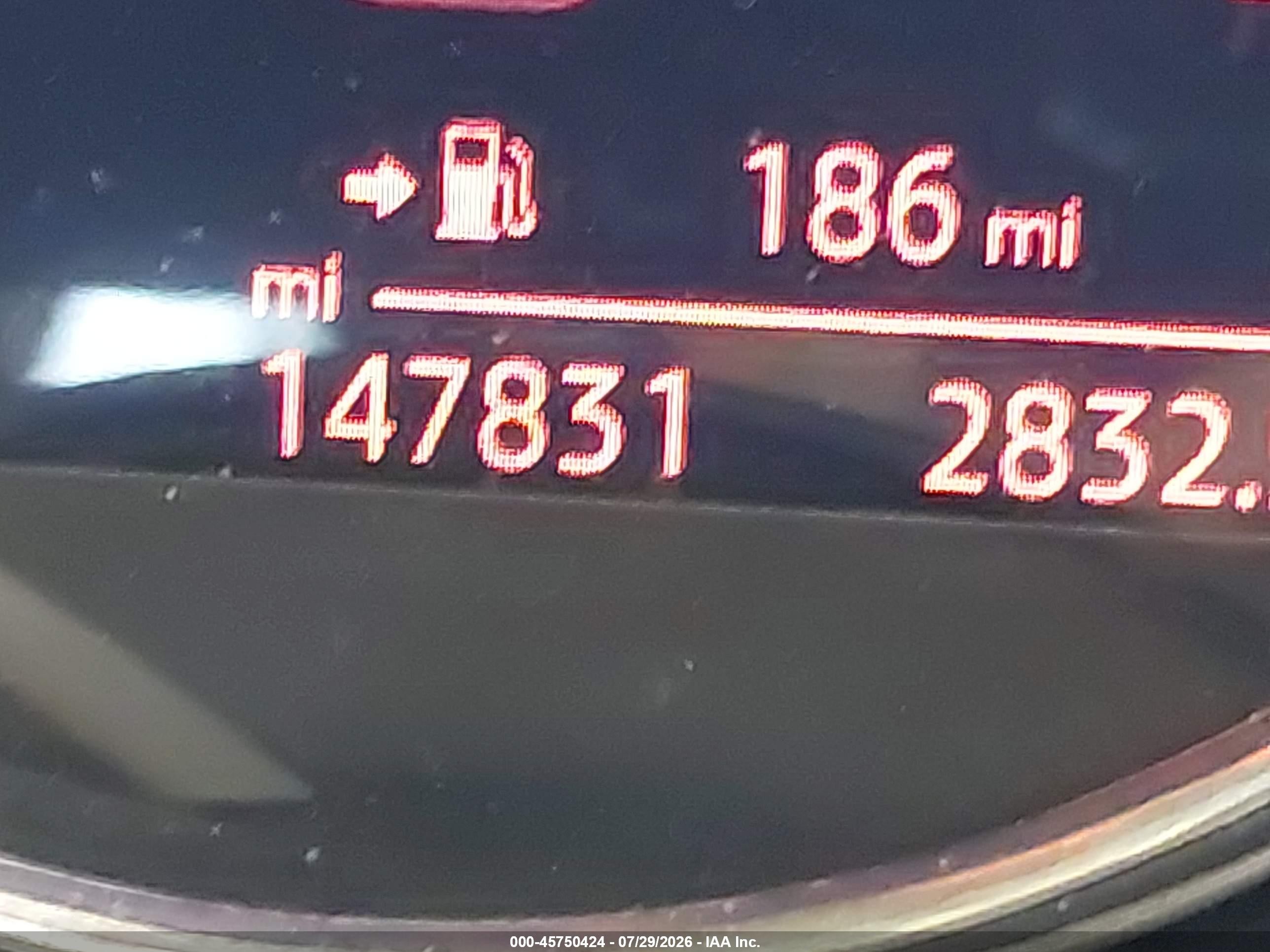 2016 Mini Clubman Cooper Maroon vin: WMWLN5C57G2E29590