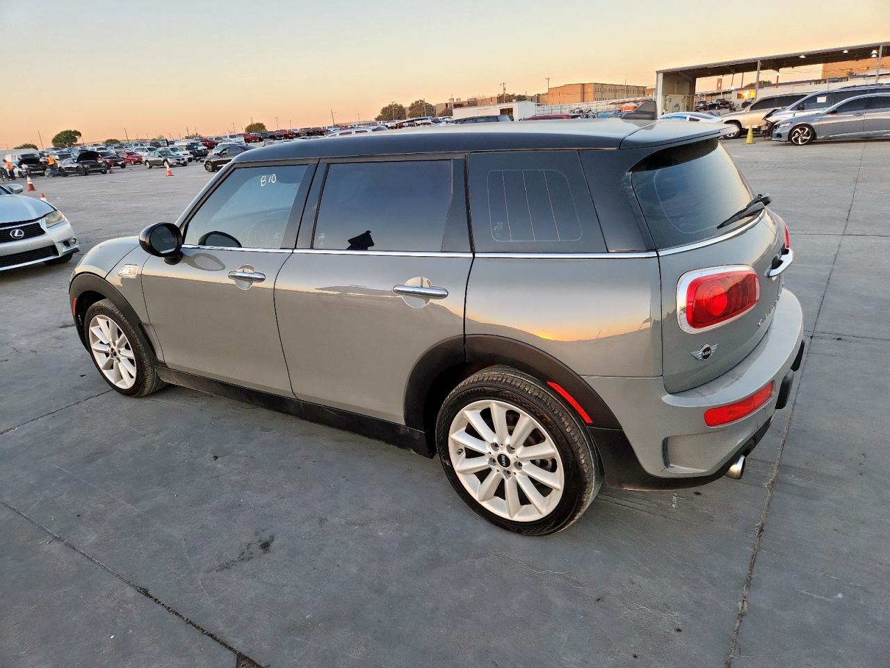 2017 Mini Cooper S Clubman Серый vin: WMWLN9C3XH2E50439