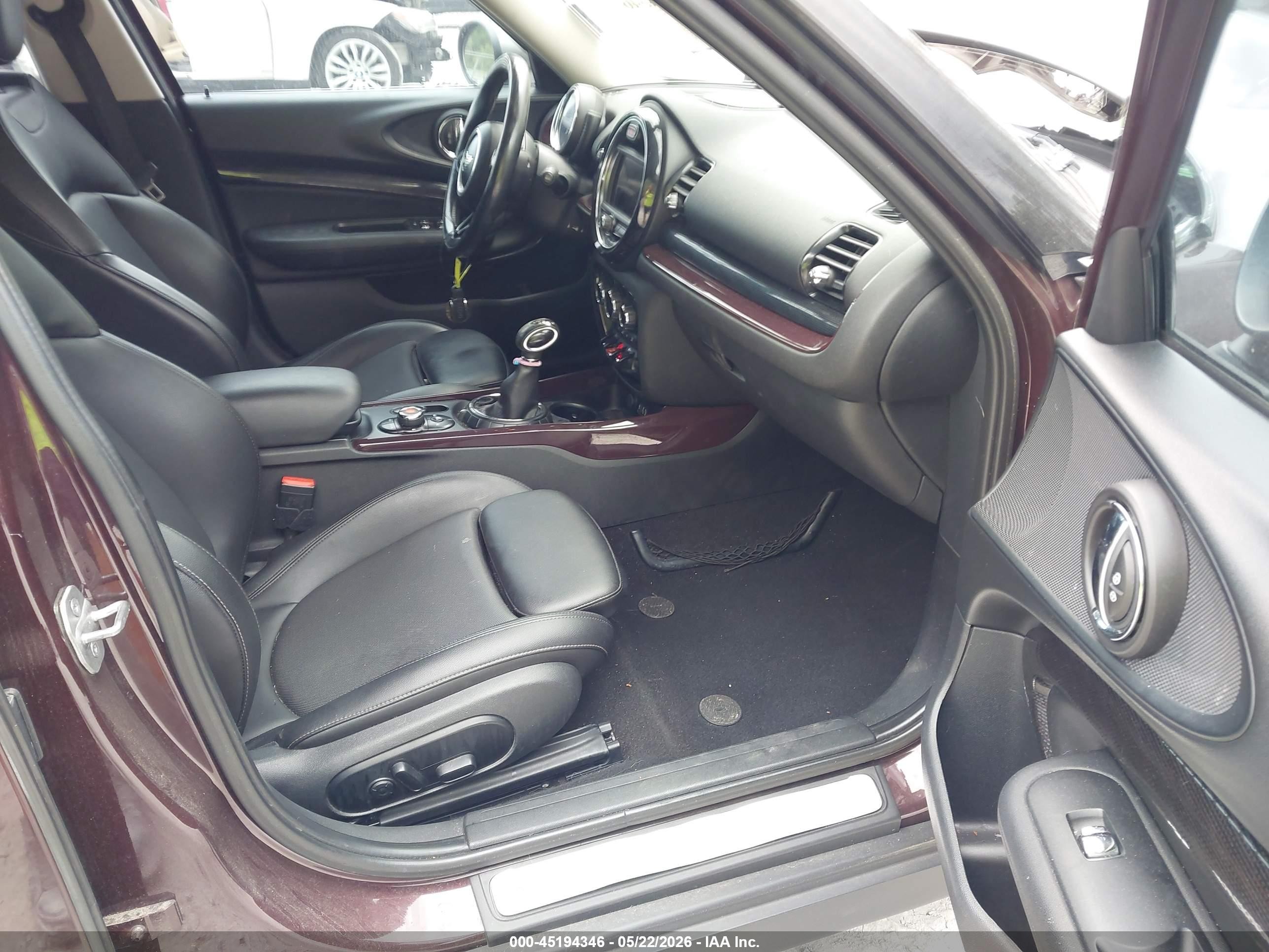 2017 Mini Clubman Cooper S Purple vin: WMWLN9C53H2E48968