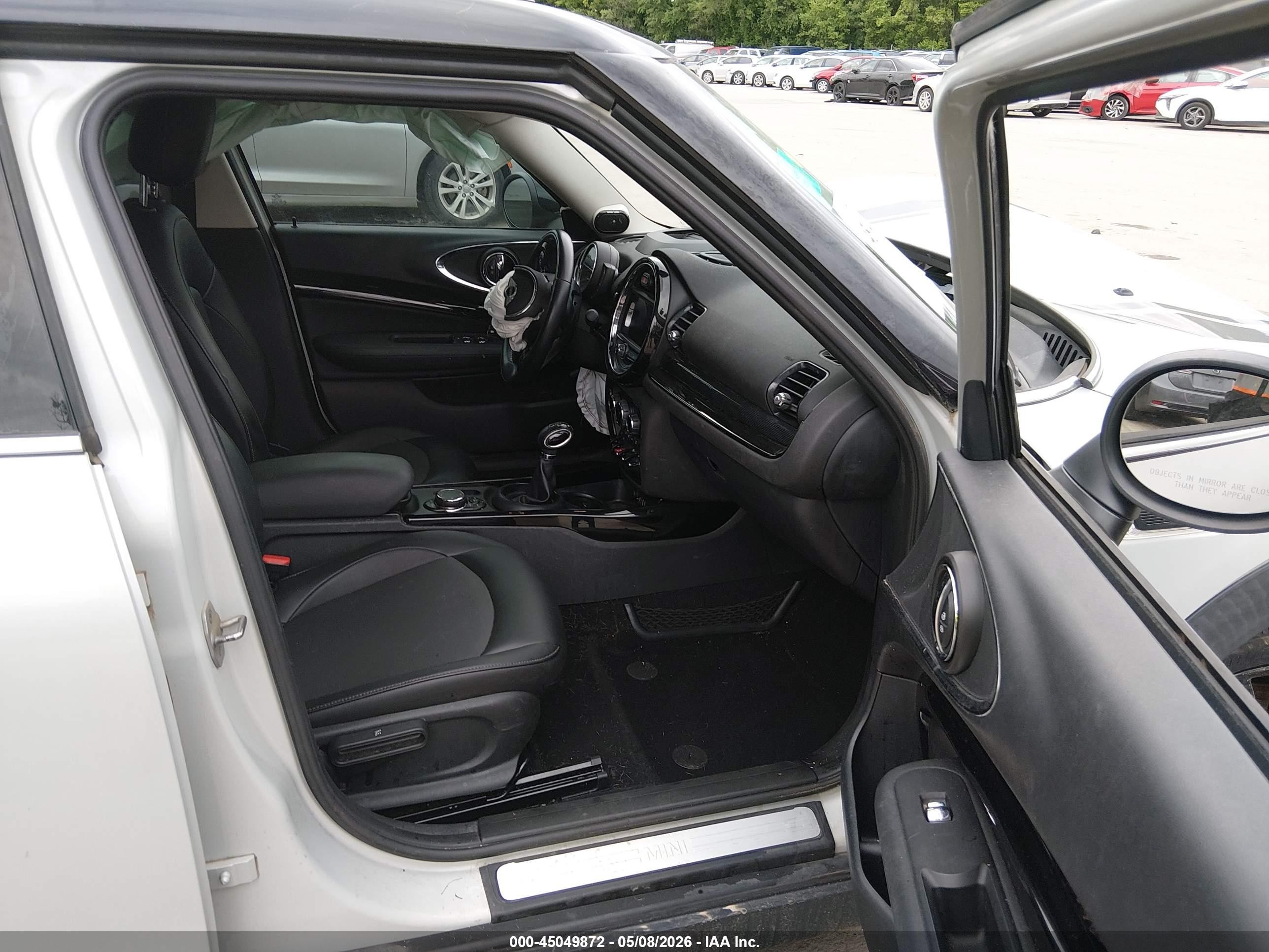 2018 Mini Clubman Cooper Gray vin: WMWLU1C50J2F29307