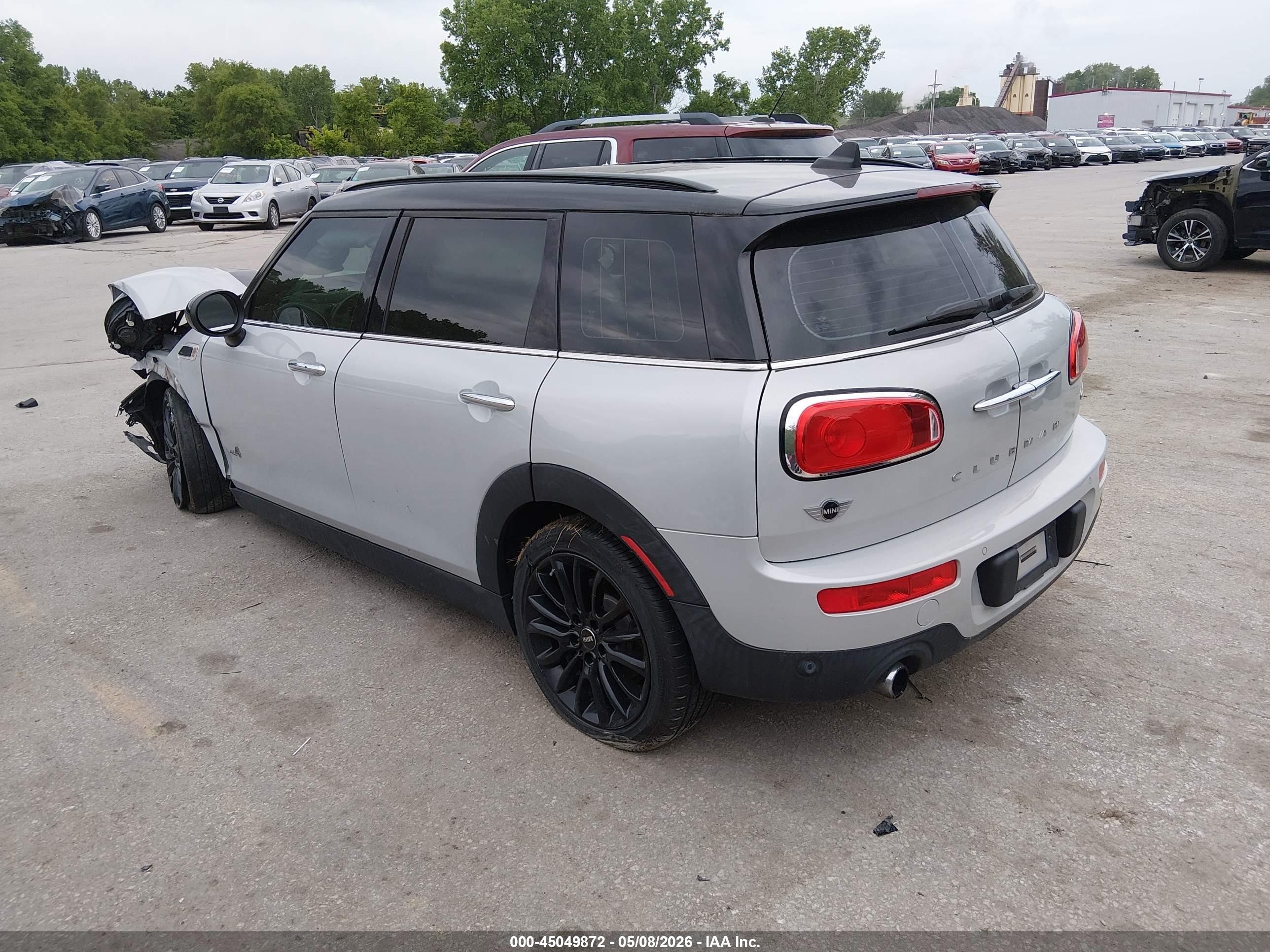 2018 Mini Clubman Cooper Gray vin: WMWLU1C50J2F29307