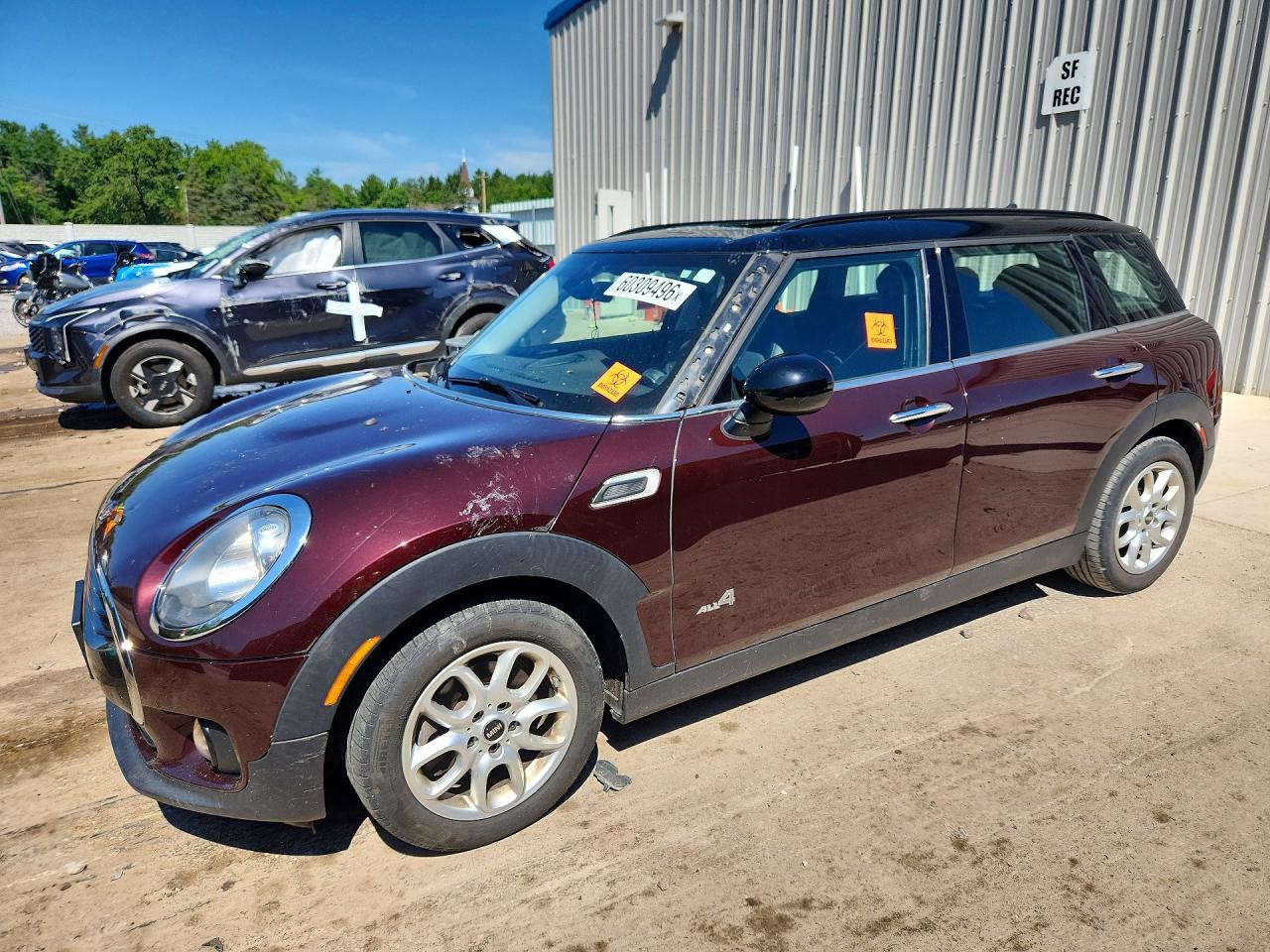 2017 Mini Cooper Clubman All4 Maroon vin: WMWLU1C56H2F28110