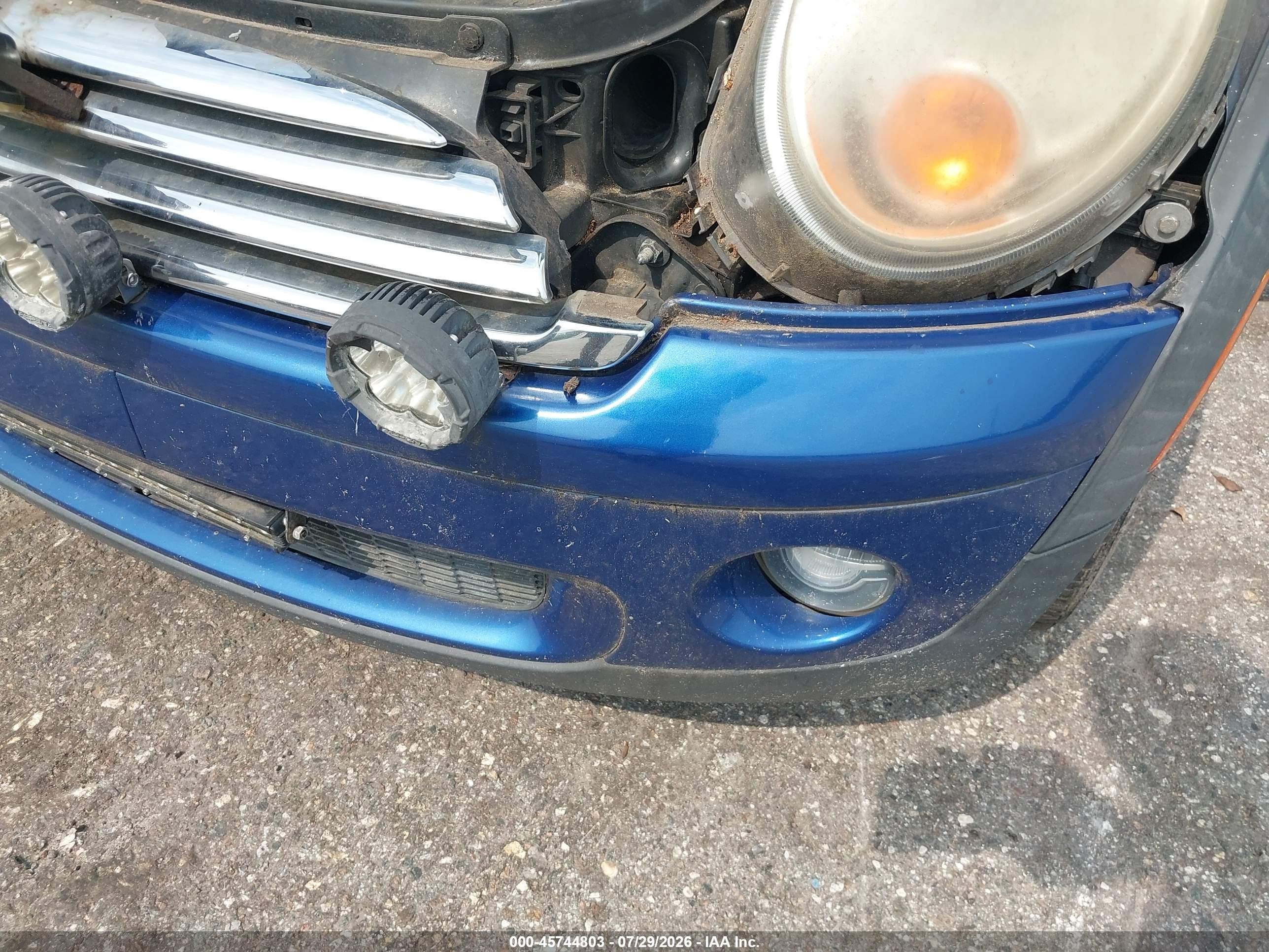 2007 Mini Cooper   Blue vin: WMWMF33557TU60186