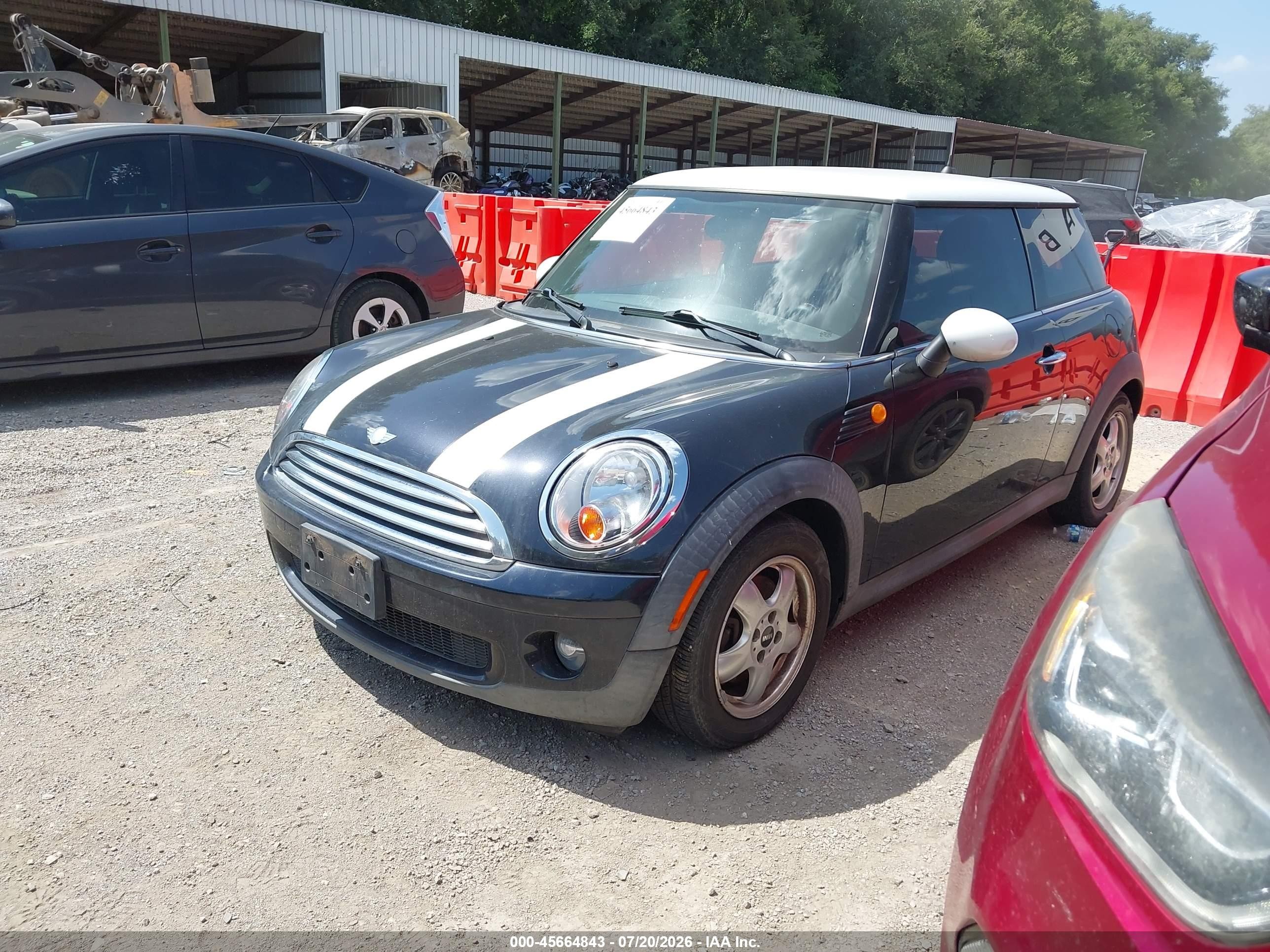 2007 Mini Cooper   Blue vin: WMWMF33567TT53194