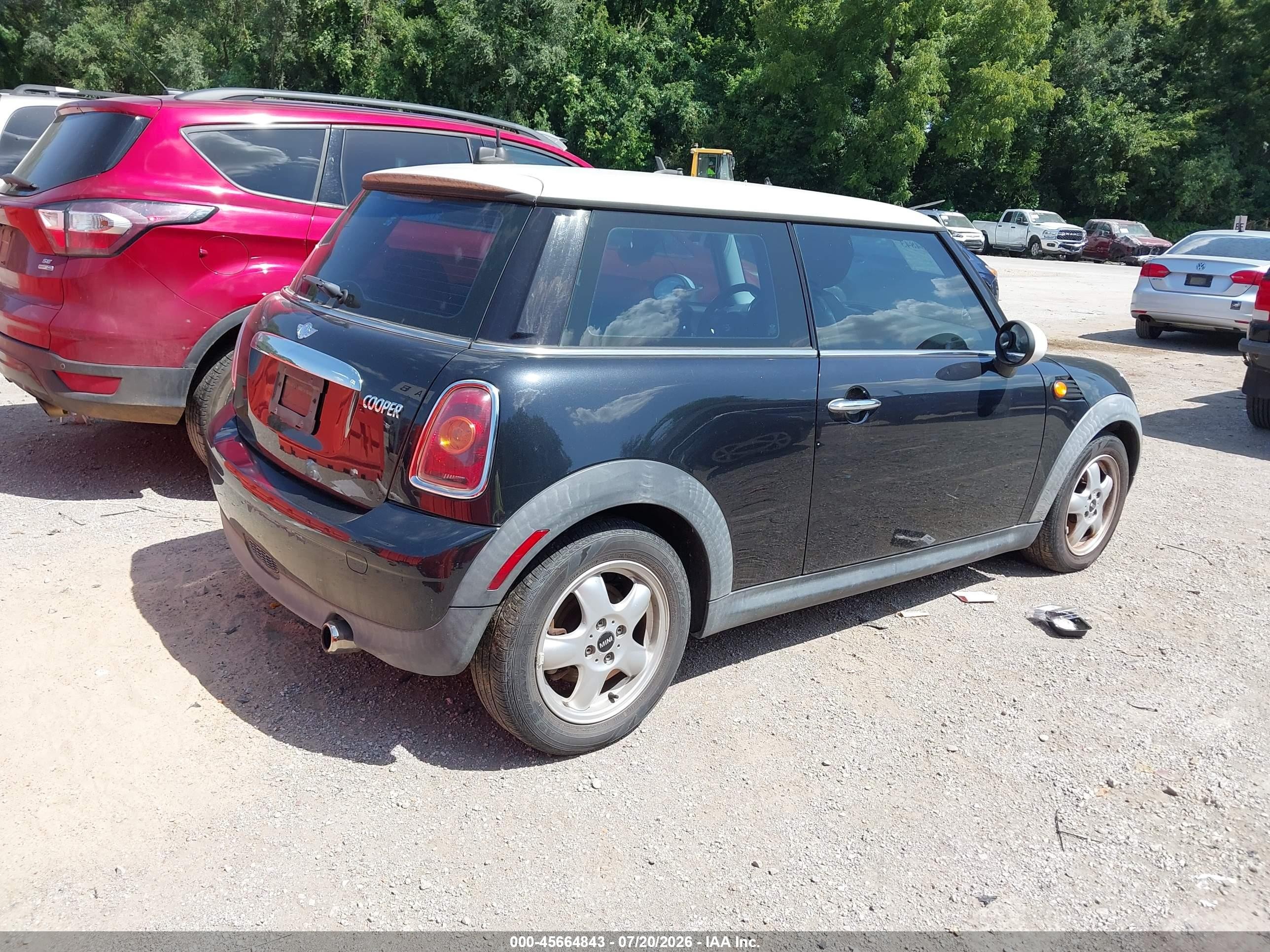 2007 Mini Cooper   Blue vin: WMWMF33567TT53194